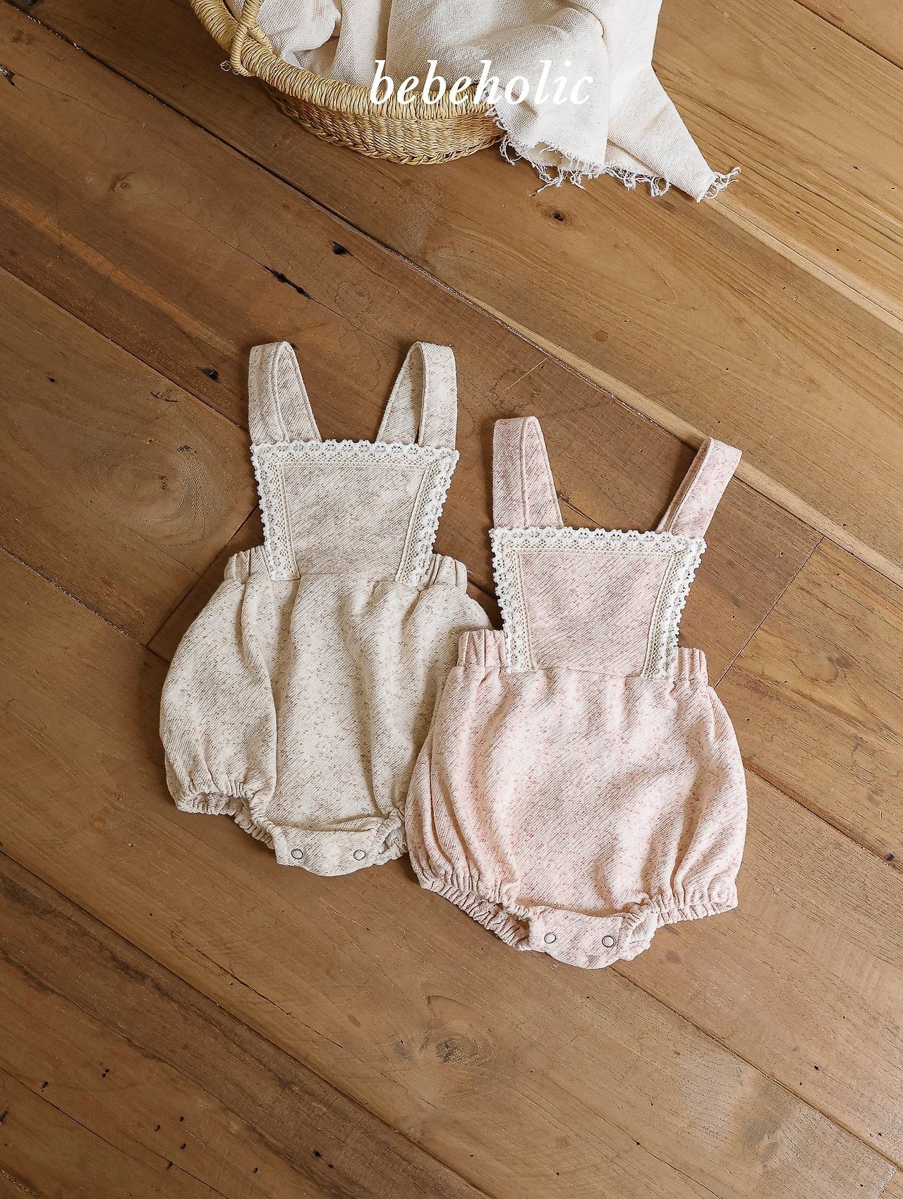 《お取り寄せ》Noko Suspender Romper