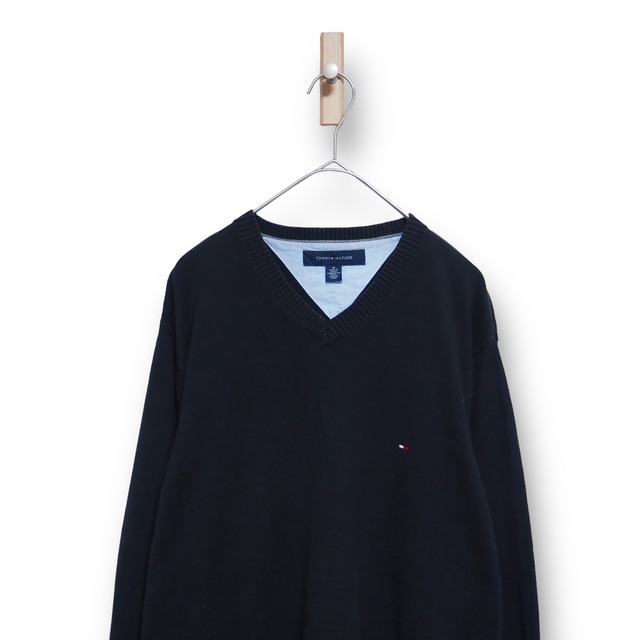 【TOMMY HILFIGER】Vネックニット