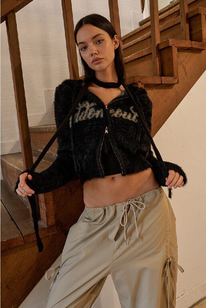 ☆IVE ガウル 着用！！【ODD ONE OUT】 OOO LOGO ANGORA ZIP-UP HOODIE