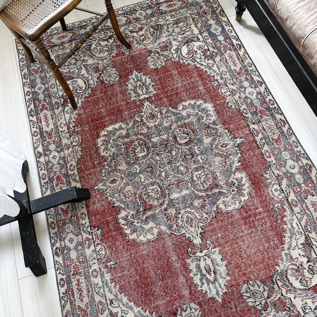 トルコ ヴィンテージラグ TR051 | イスパルタ | 111cm × 194cm