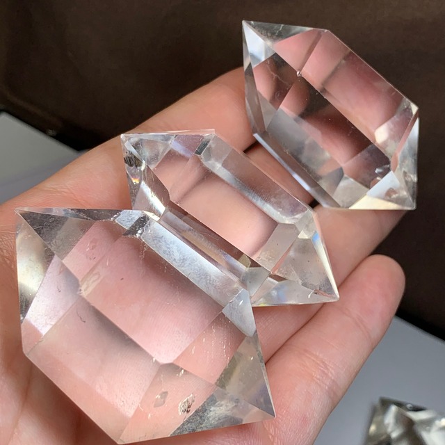 2.透明✩水晶ダブルポイント