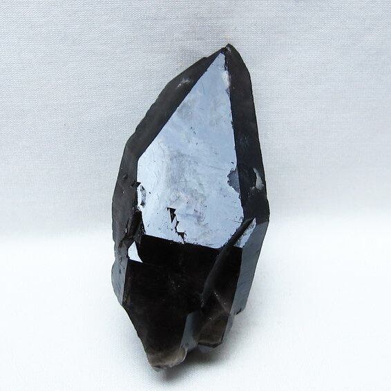 モリオン 黒水晶 原石 山東省産 一点物 181-5753