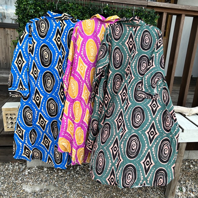 アフリカンティストデザインブラウス