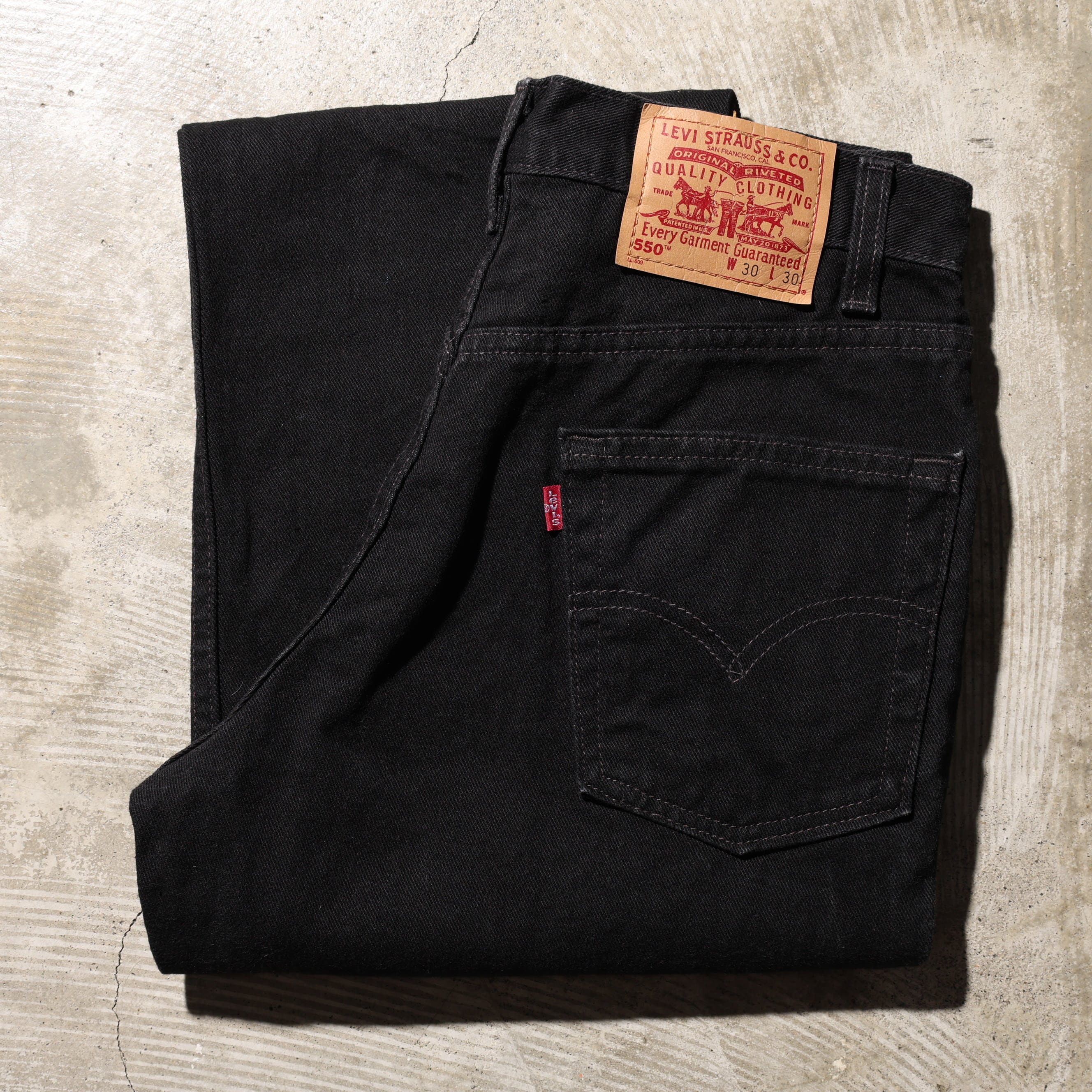 31×30 黒タブ Levi's 550 USA 裾上げ済み サルファーブラック デニム