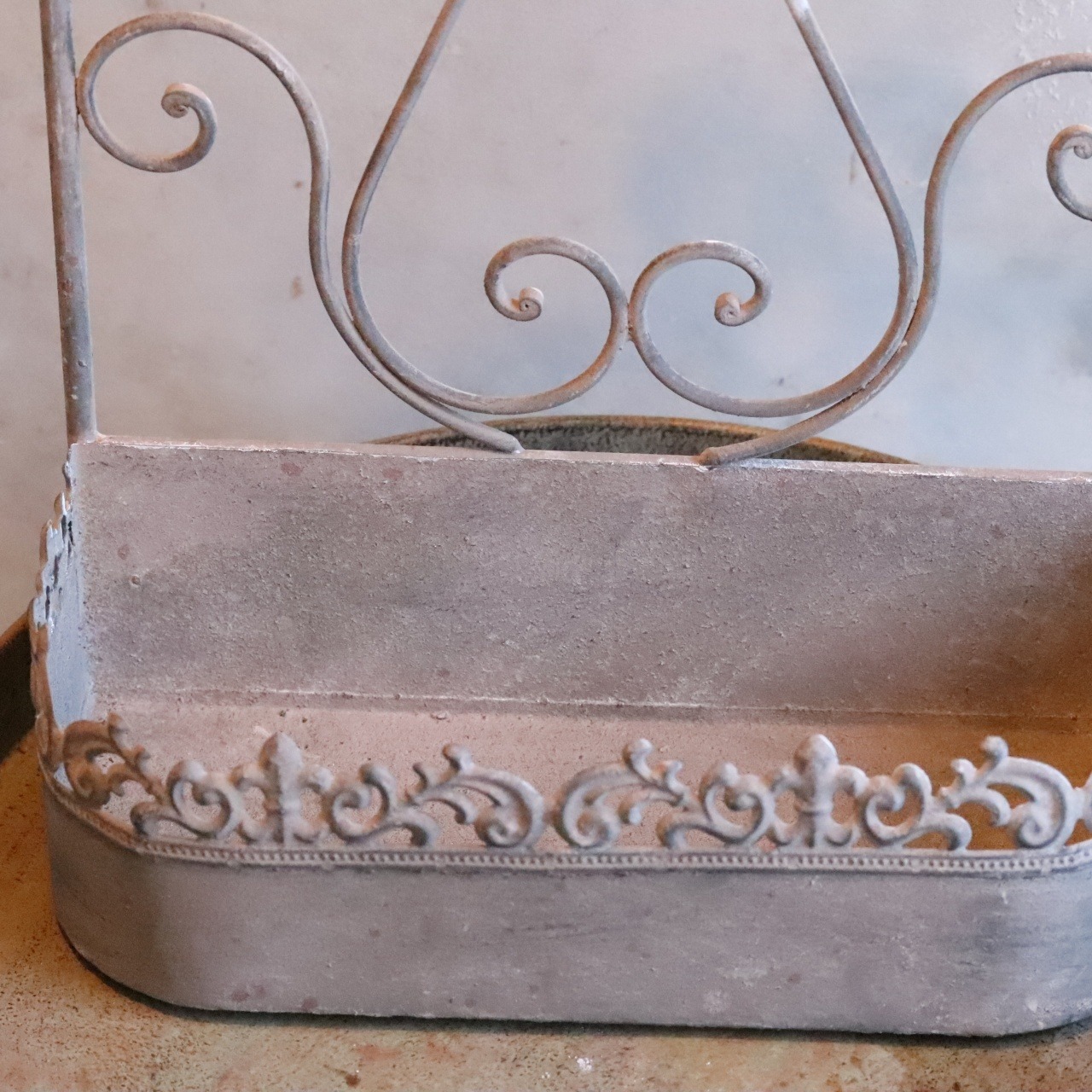 ジャンヌウォールデコA Lサイズ　壁をオシャレに　シャビーシック　