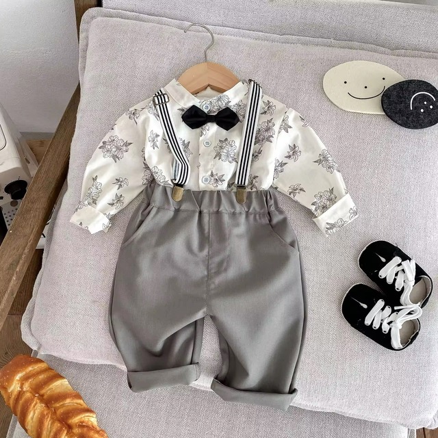 【取寄】おしゃれすぎる蝶ネクタイ付き花柄シャツ