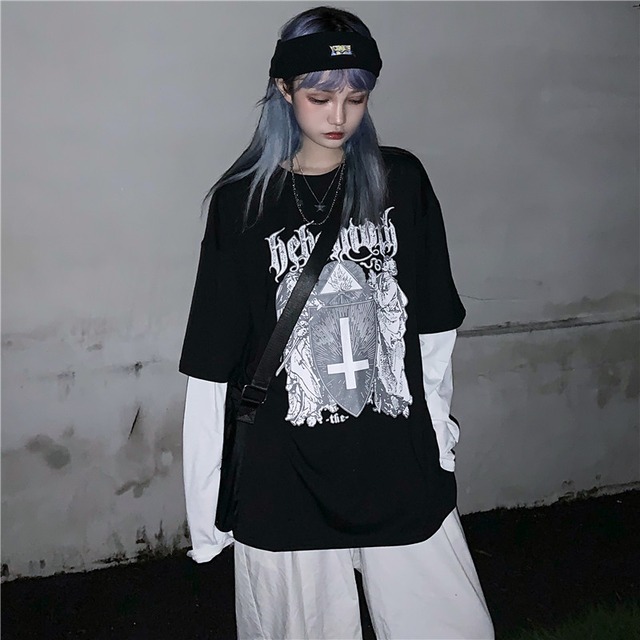 天使と悪魔 Tシャツ フェイクツーピース 逆さ十字 病み可愛い ゴスロリ Darkness 地雷系 原宿女子 ストリート系 韓国系 10代 代 天使と悪魔 サブカル系ファッション Seasonz