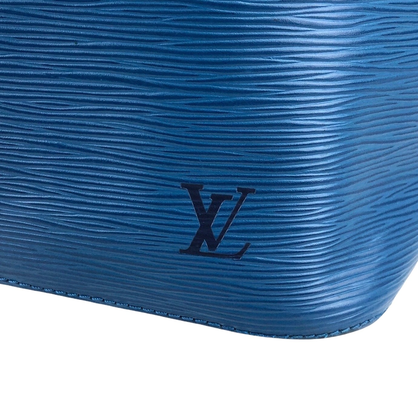 LOUIS VUITTON ルイヴィトン エピ ショルダーバッグ ブルー レザー