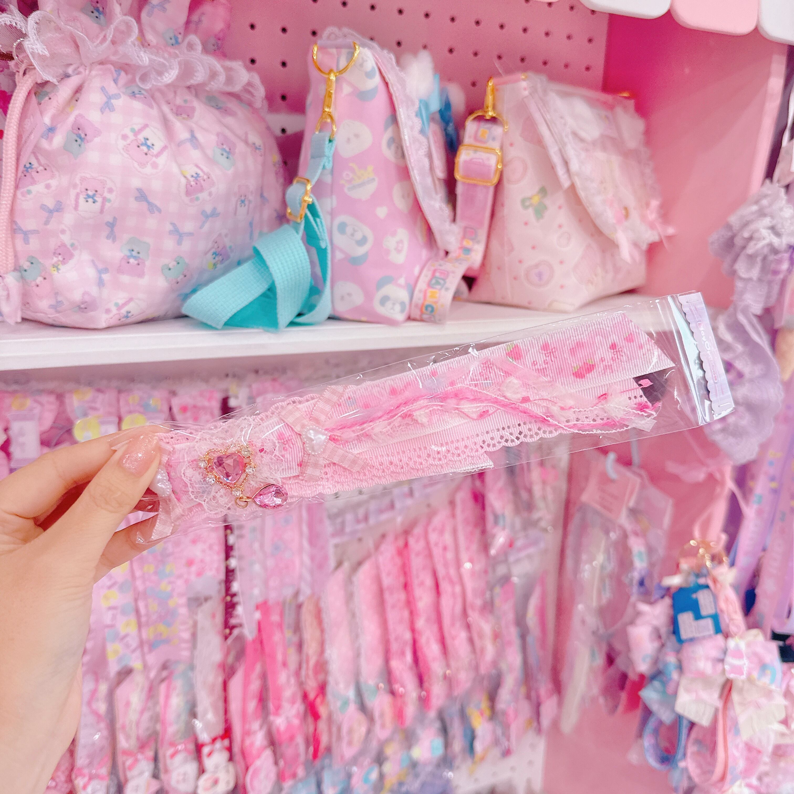 【F7】62-101ポニーオーヘアクリップ