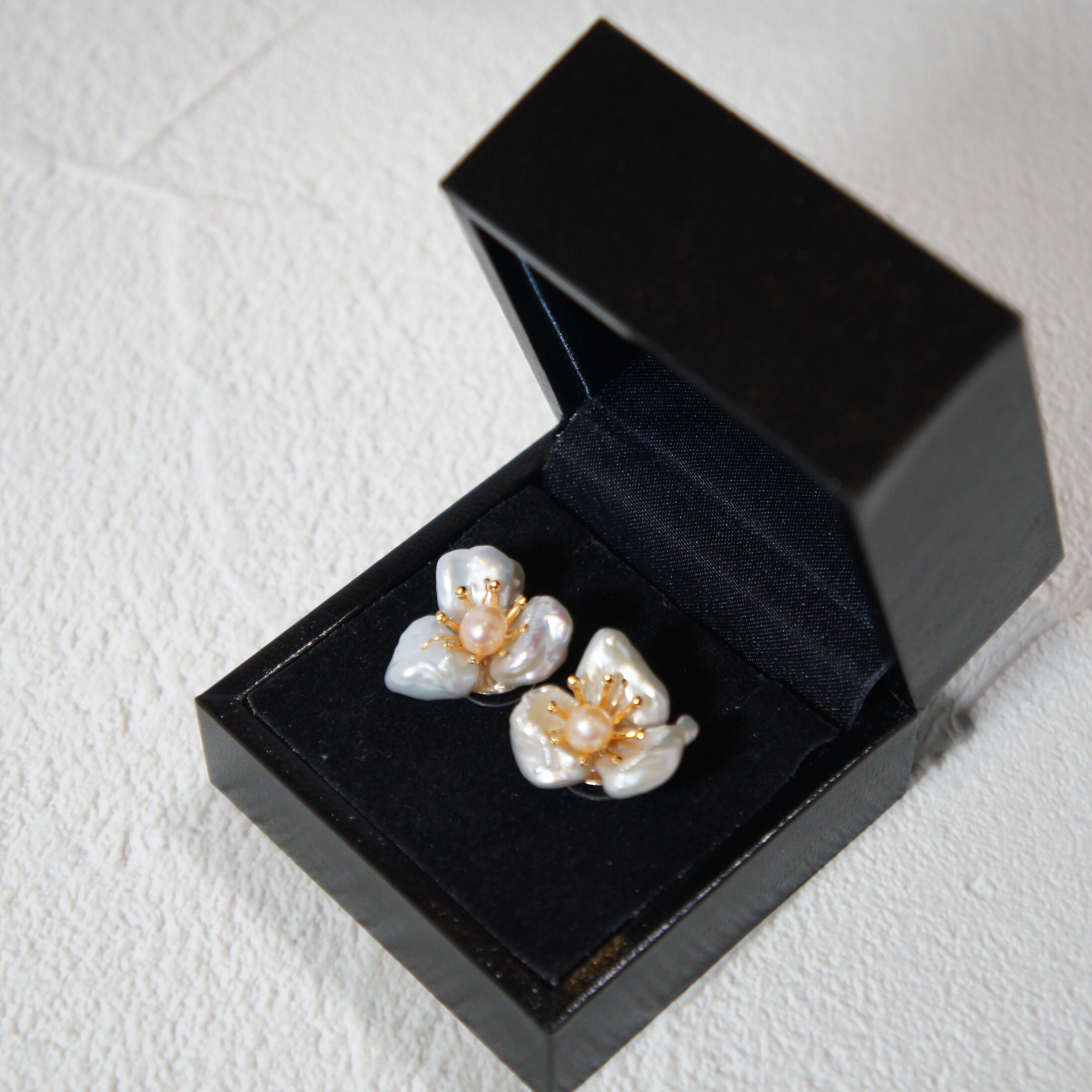 バロックパール お花 ピアス ケシパール シルバーポスト 金属