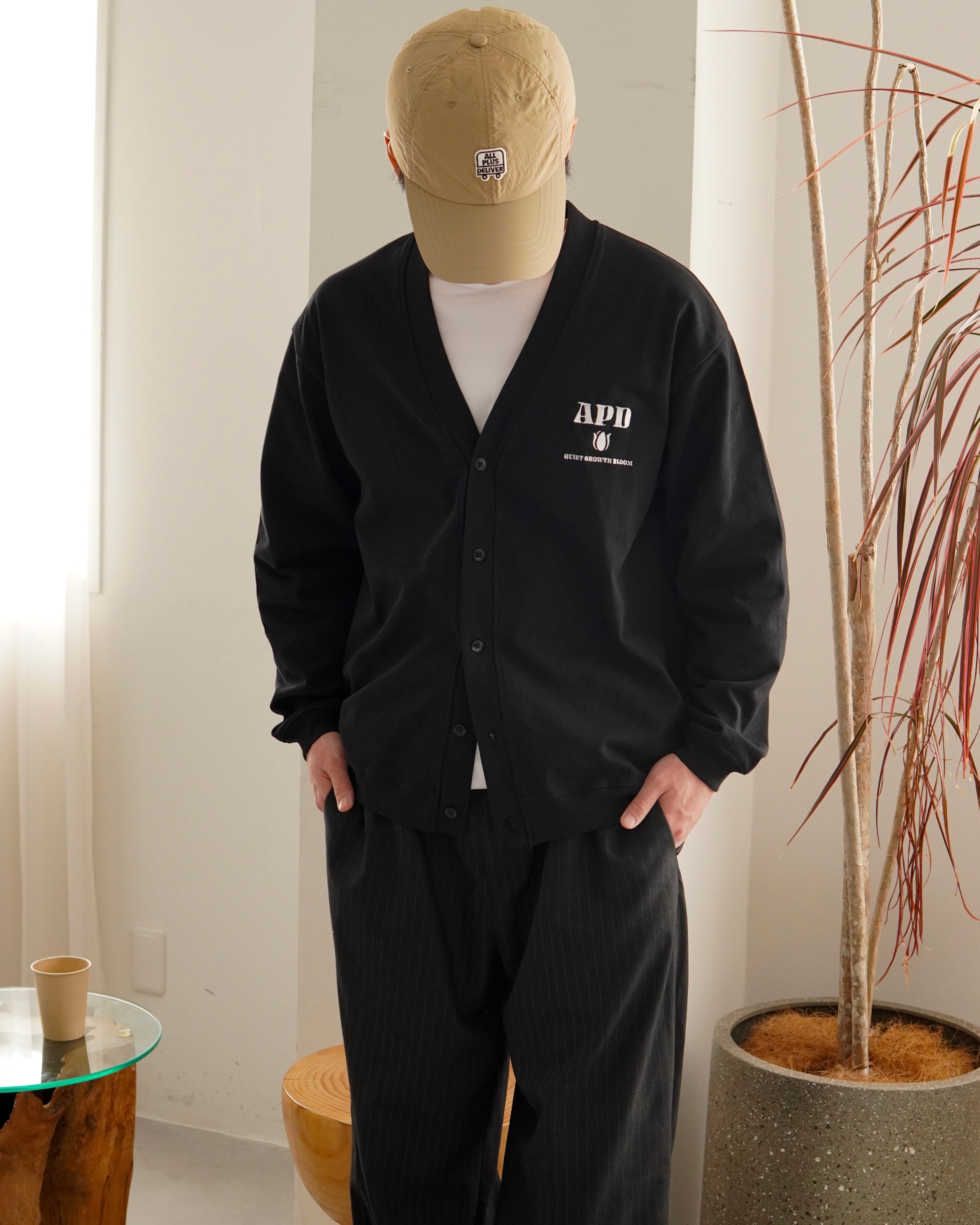 ALPSDR TULIP LOGO SWEAT CARDIGAN / BLACK | ALL PLUS DELIVER