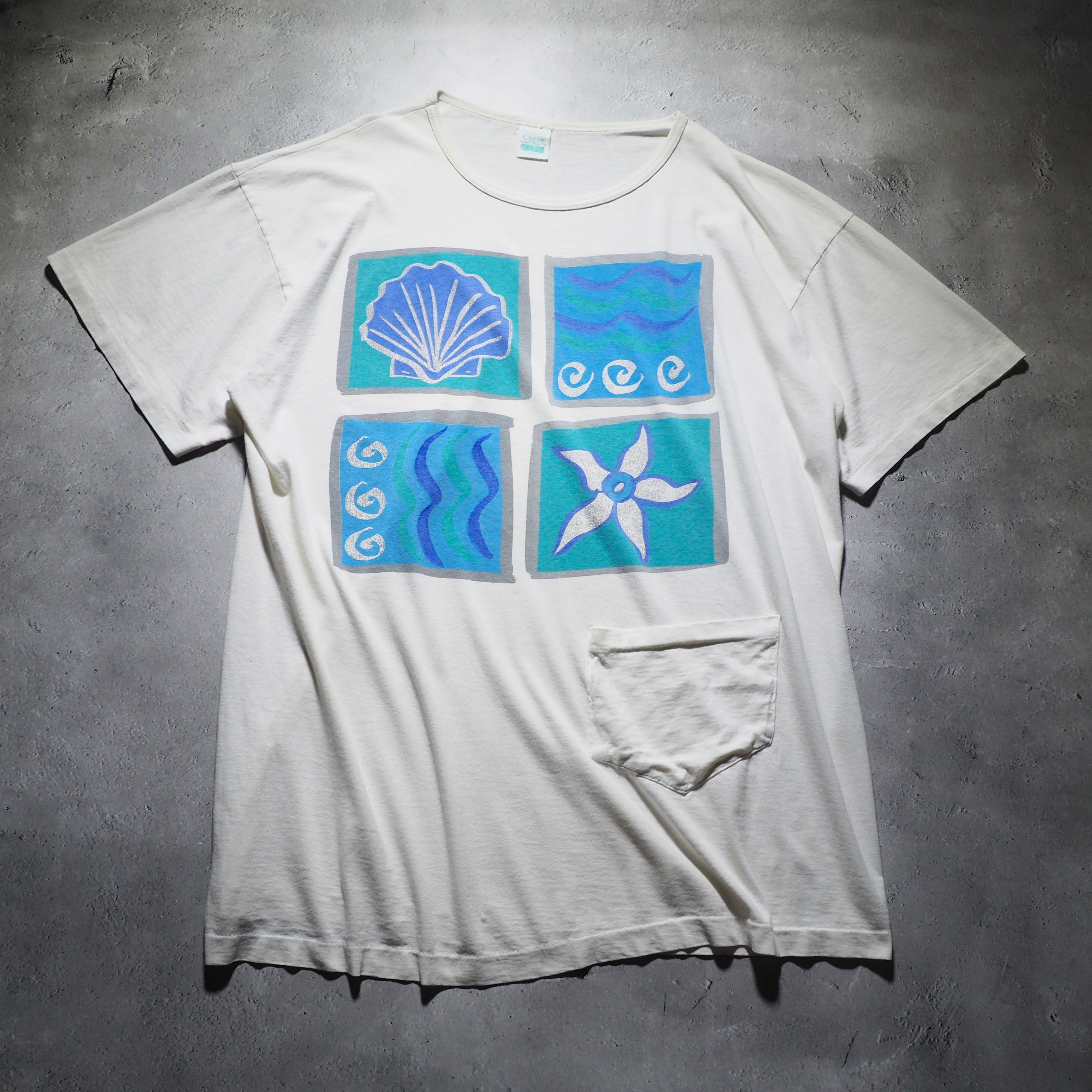 1990s ” Beach Bound ” Big Pocket Embbossed vintage loose SS Tee (made in Usa)