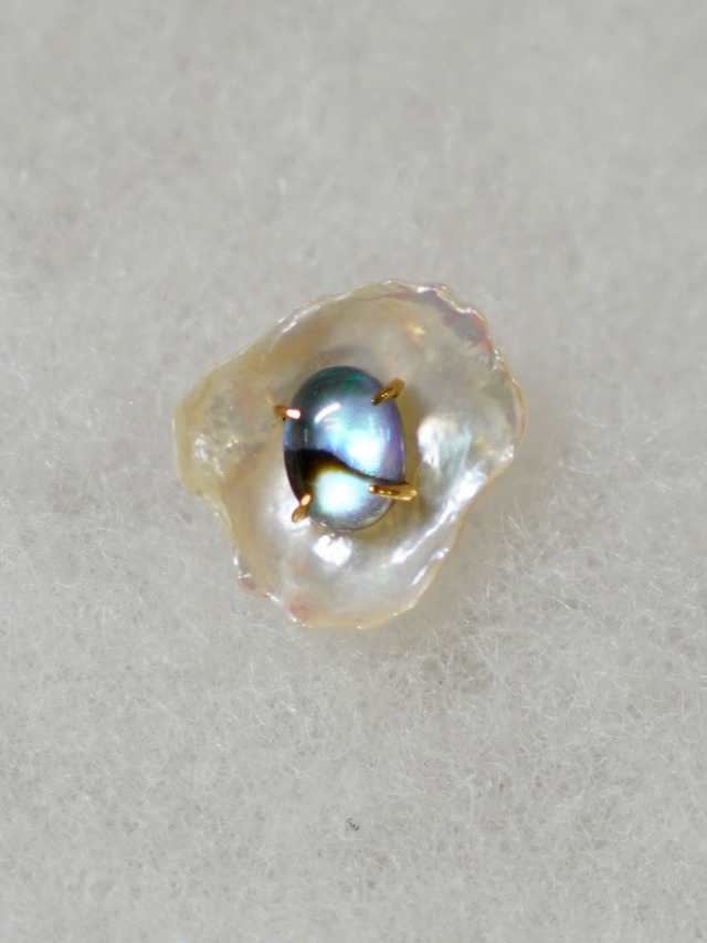 （SV）Thalatta pierced(Seashell Quartz)