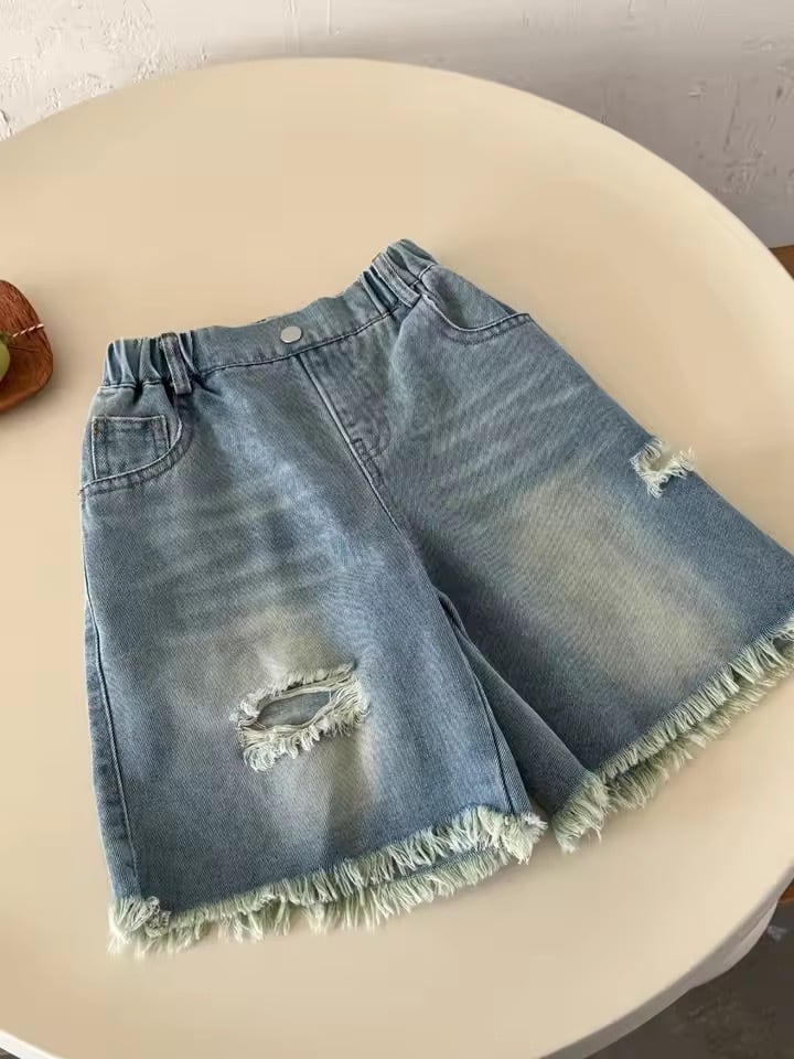 ダメージハーフデニム