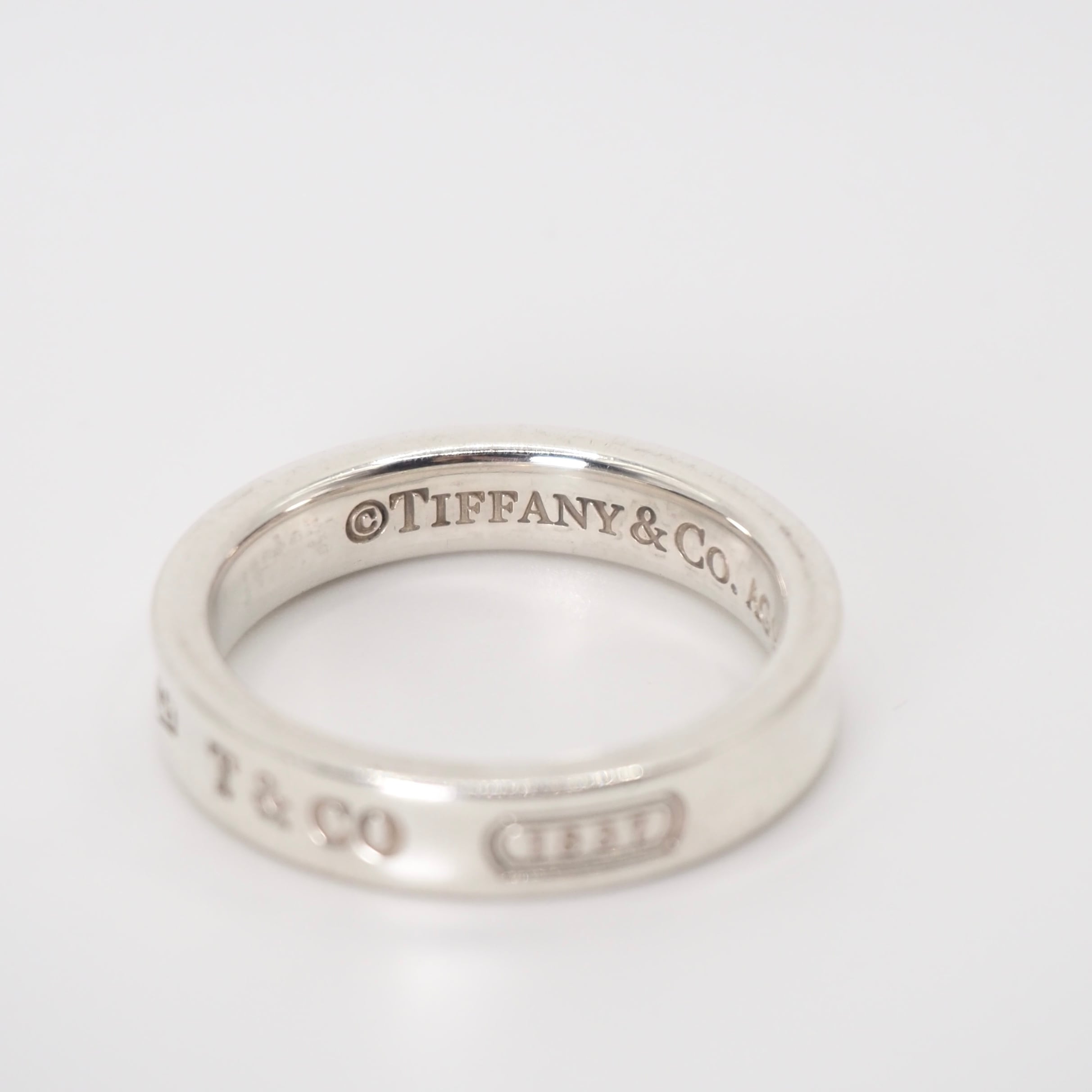 さ*や様 tiffany ティファニー ナローリング 925 13号 Tiffany&Co. 約13号 ナロー リング シルバー925 ティファニー | 2122TOKYO
