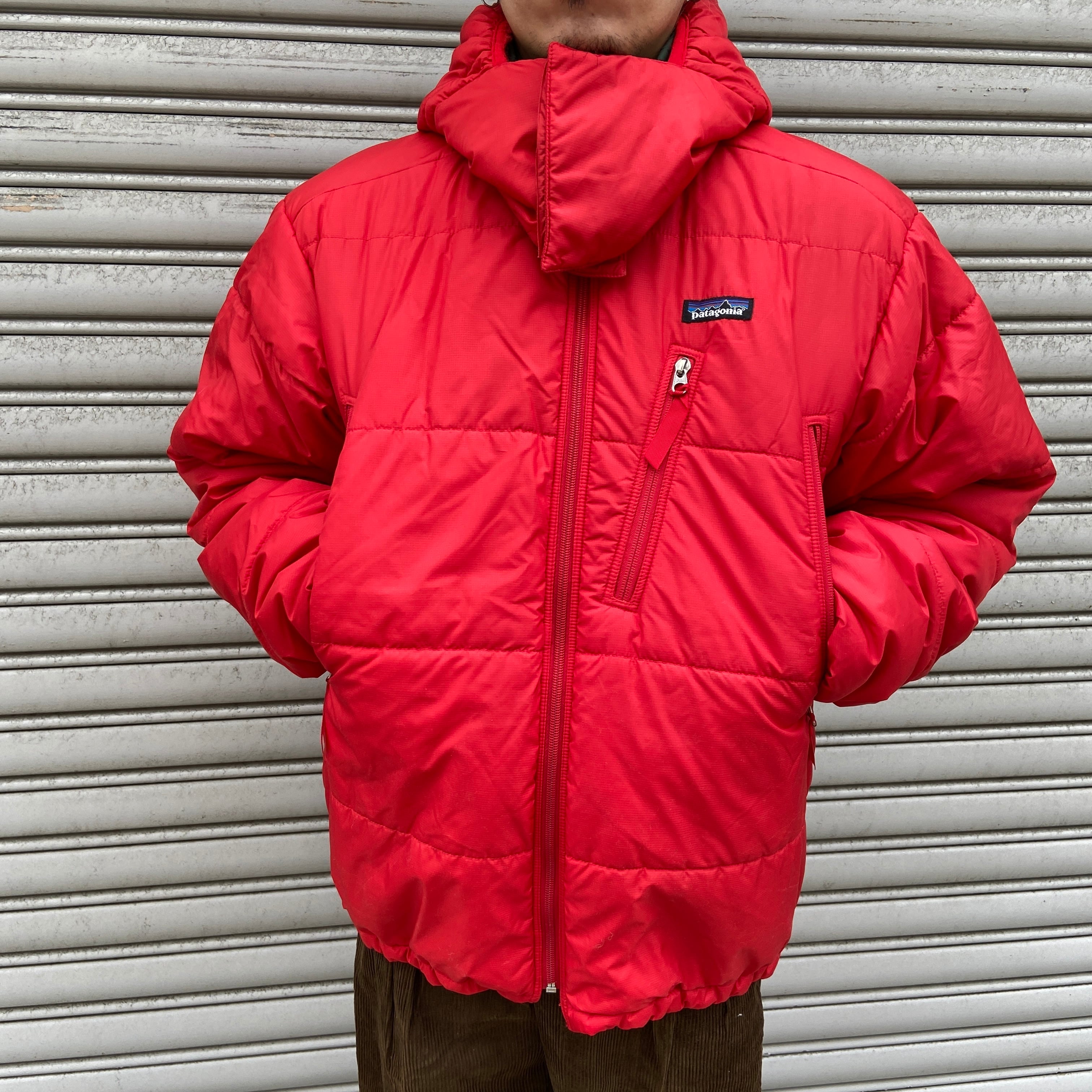 Patagonia パフジャケット メンズM 2001年製 赤 中綿ジャケット | 古着