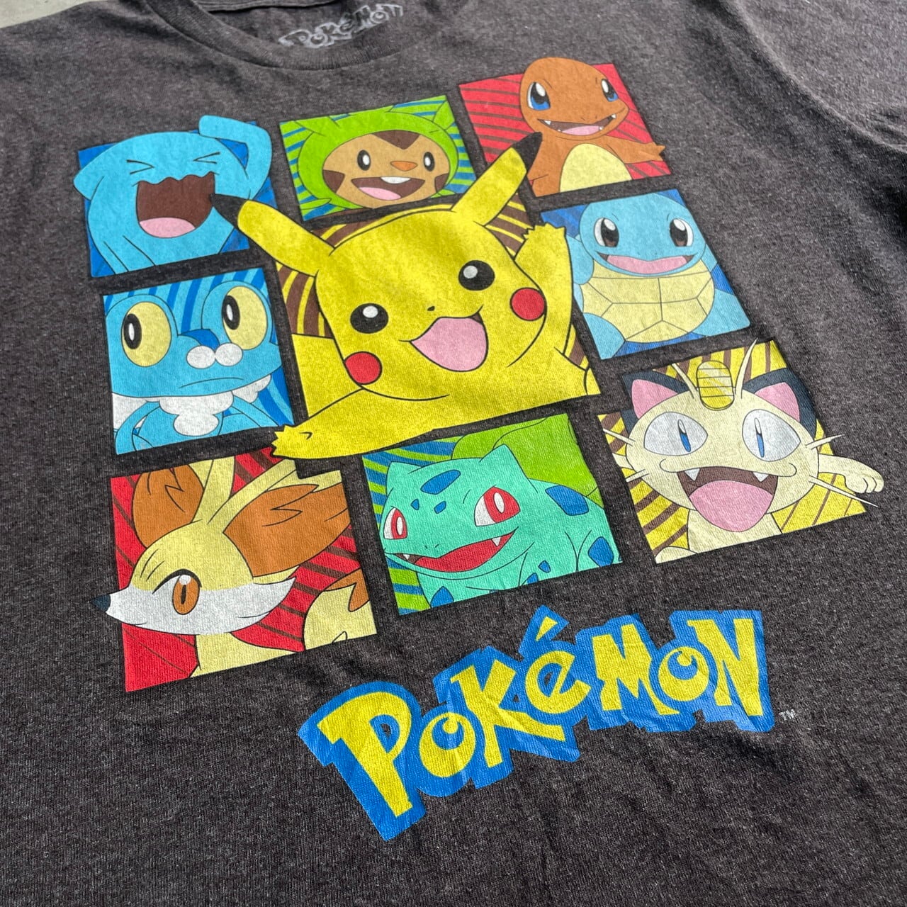 POKEMON ポケモン ピカチュウ キャラクタープリントTシャツ メンズS 