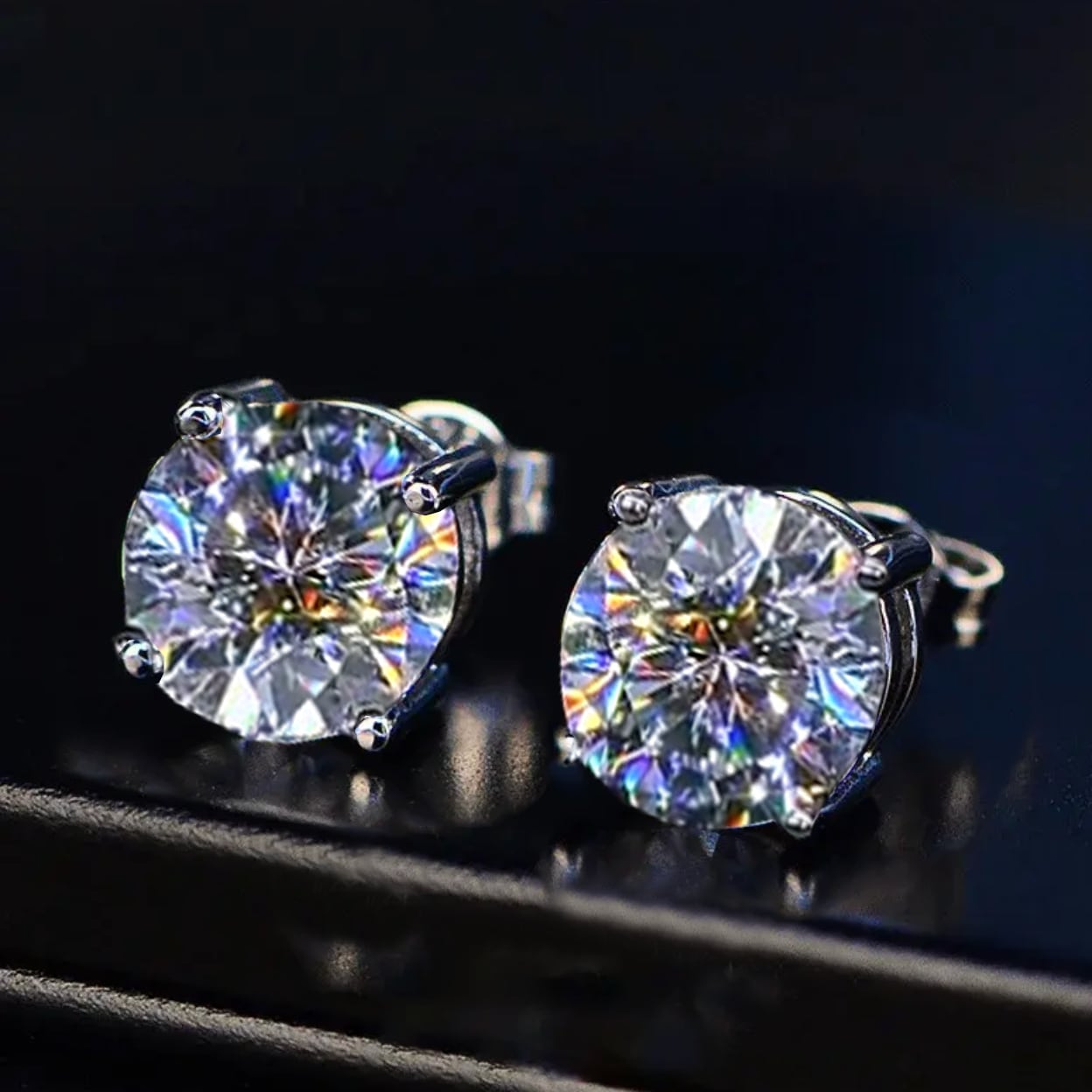 究極◇改良型 4ct 8mm モアサナイト 一粒 ピアス シルバー◇silver925