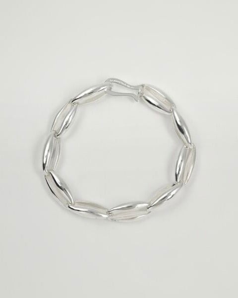 Characteristic Chain Bracelet