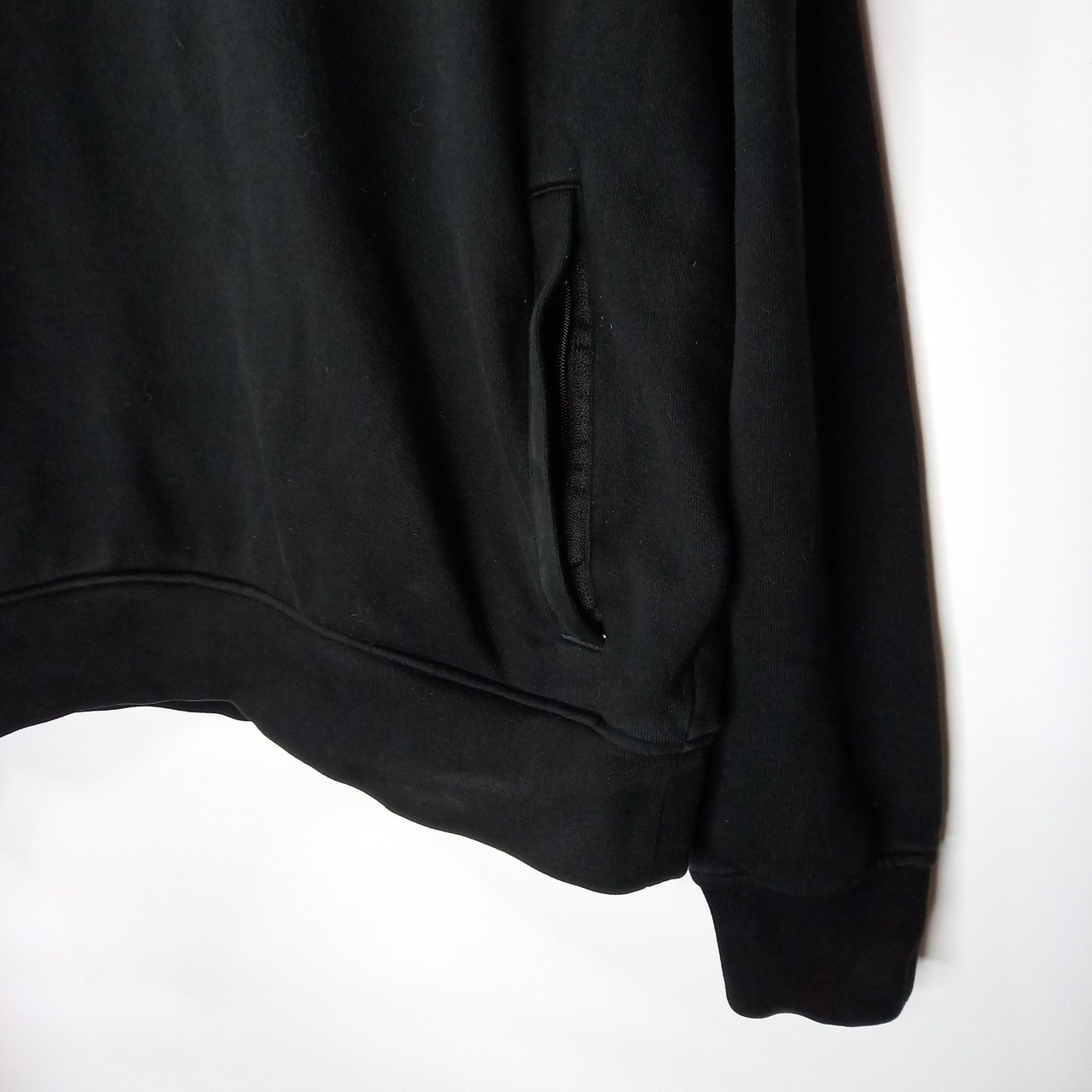 ラコステ　プルオーバーフーディー　パーカー　刺繍ロゴ　ブラック　ユーロ古着