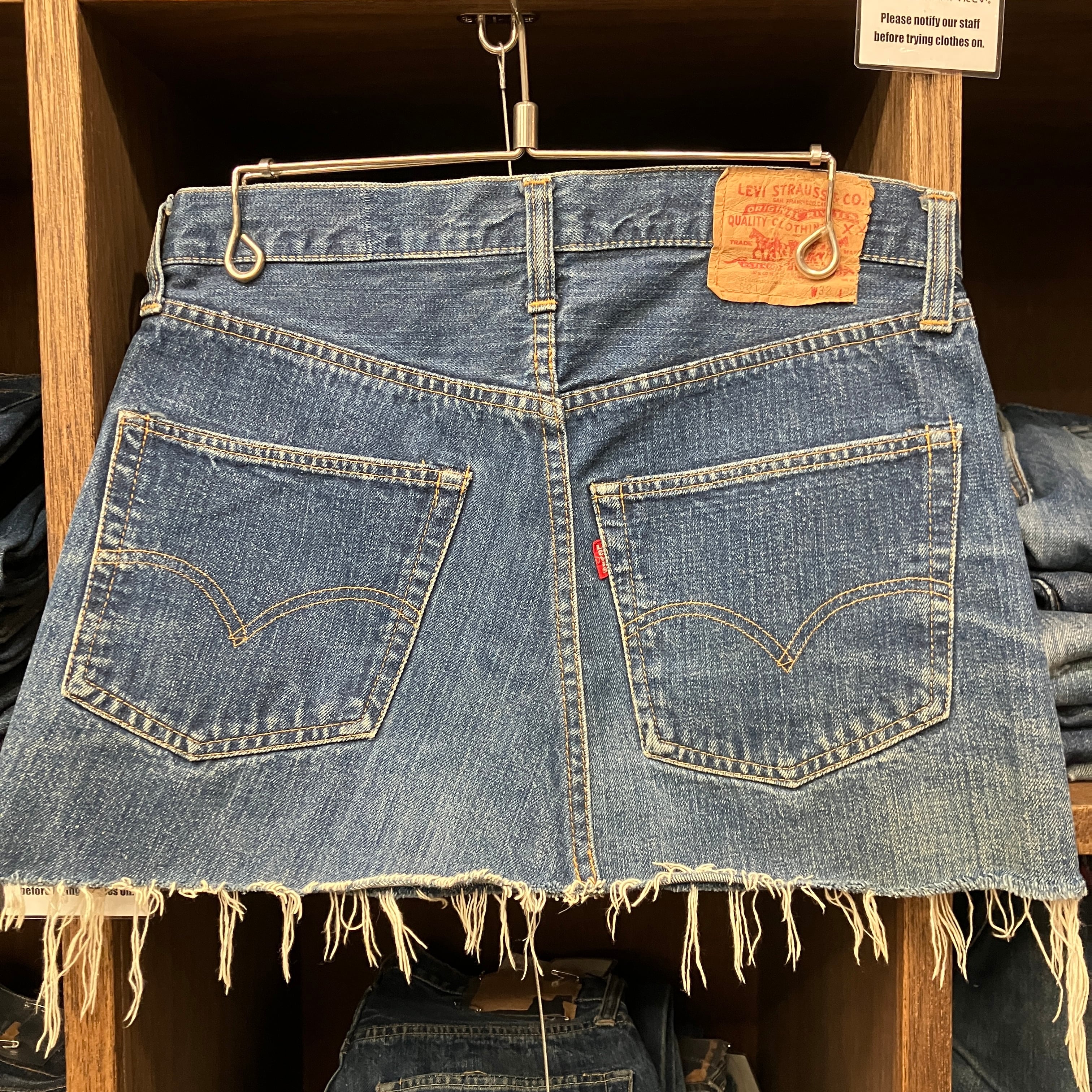 1970'S LEVI'S 501 66 SINGLE REMAKE DENIM SKIRT | safarionline