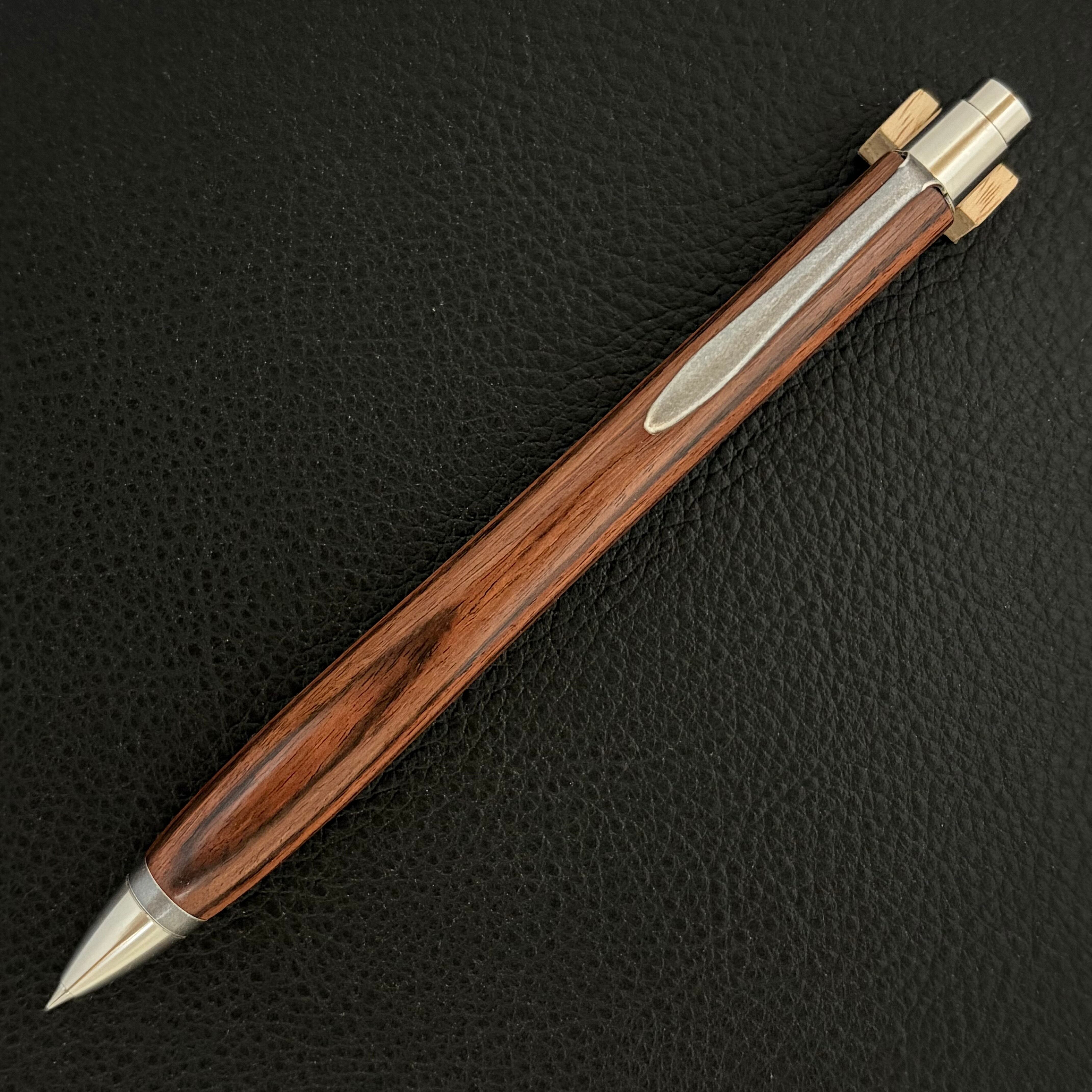 ボールペン「球（たま）」 | 匠衆・朱椿粋