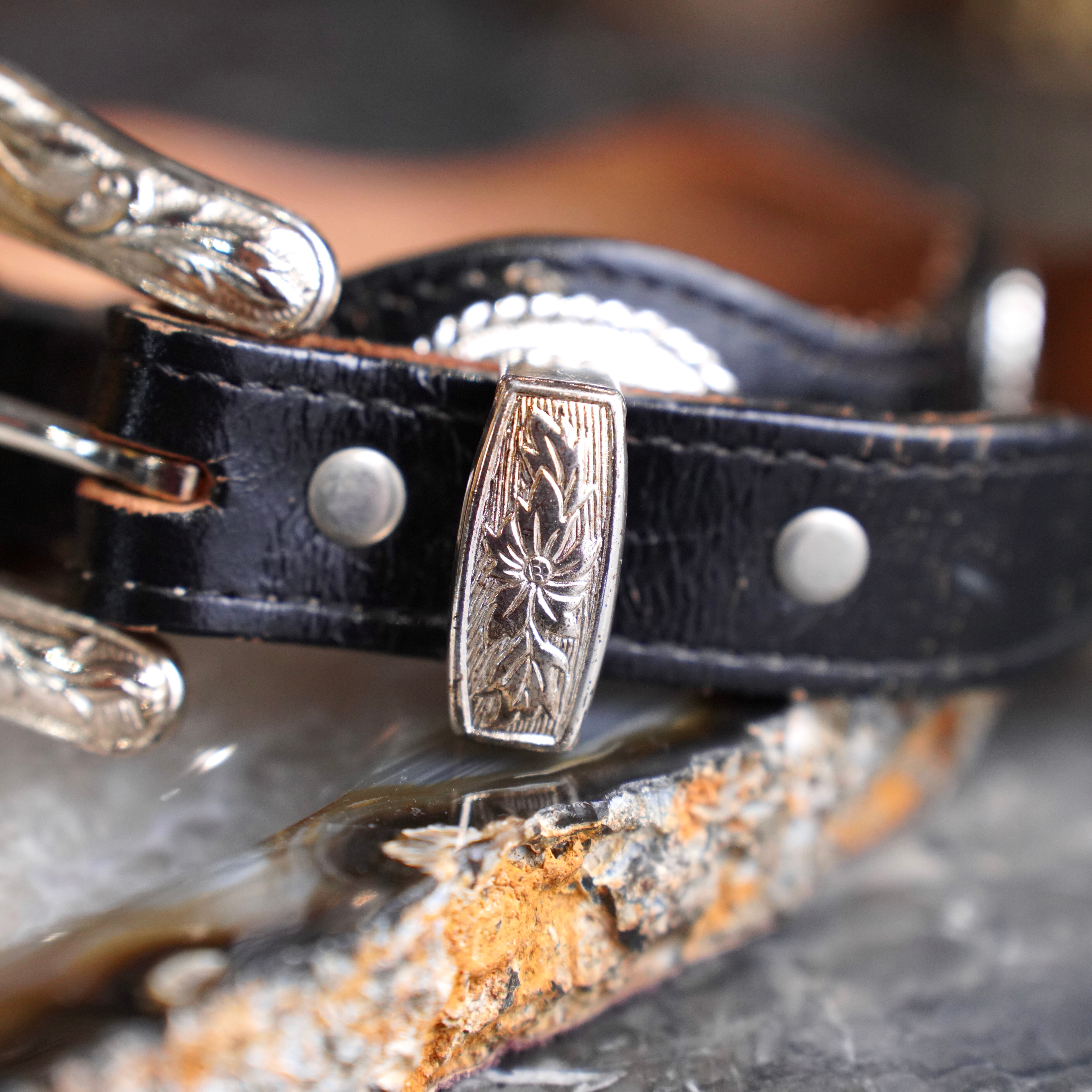 USA VINTAGE CONCHO DESIGN LEATHER BELT/アメリカ古着コンチョ