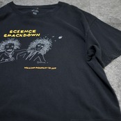 science smackdown print tee