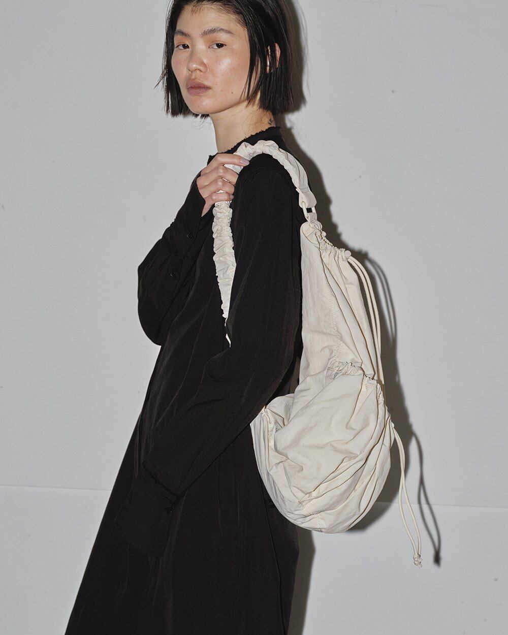 TODAYFUL Nylon Gather Bag ナイロンギャザーバッグ Ecru | planet3rd