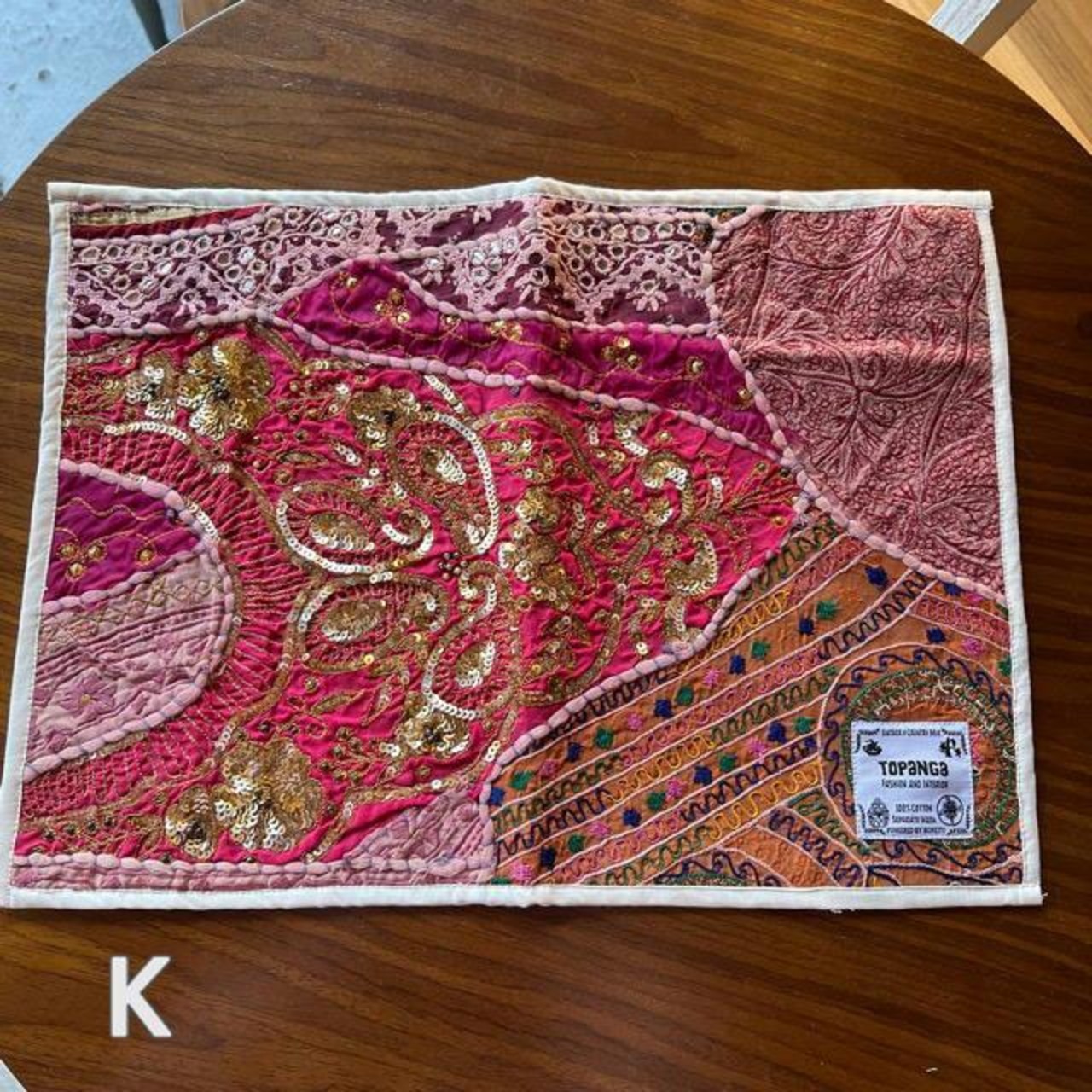 TOPANGA Kitchen India Vintage Sari Embroidery Lunch Mat 40×30cm 20Type　インド　ヴィンテージサリー刺繍ランチマット　20種【メール便可】