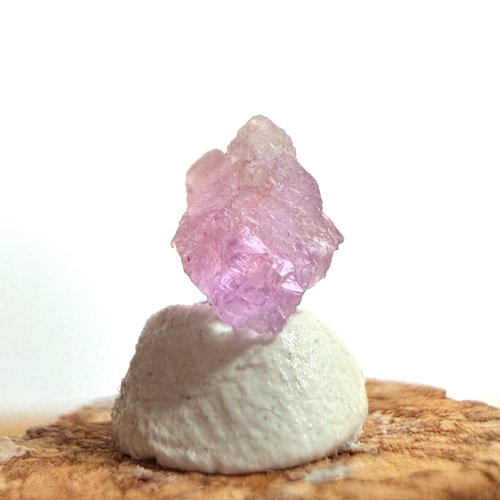 【1689】ハックマナイト　アフガニスタン産　0.26ct