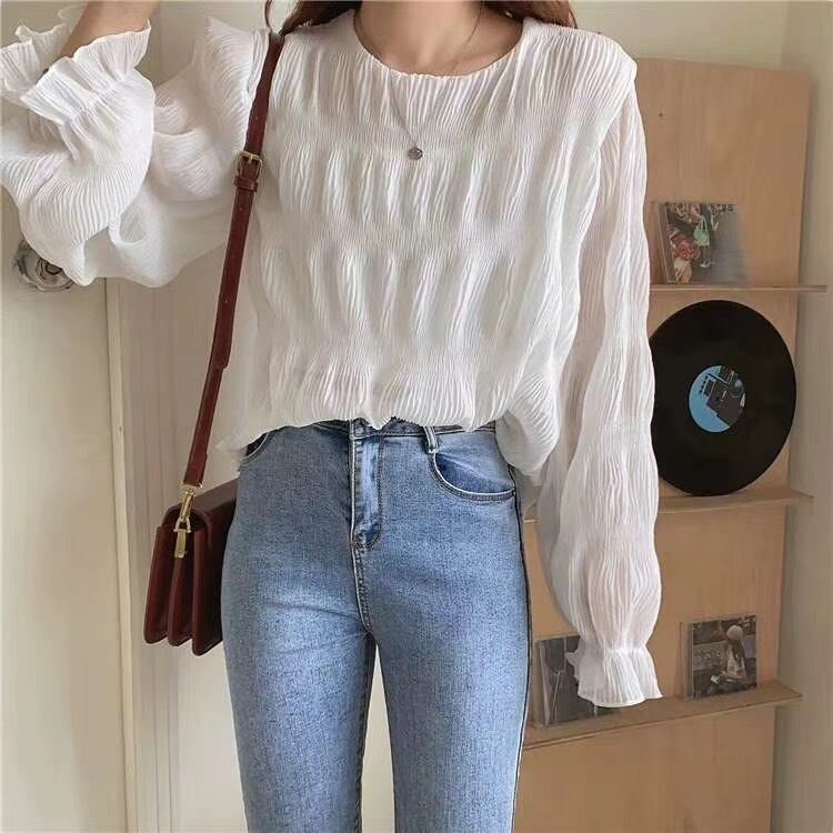 シアーフリルブラウス