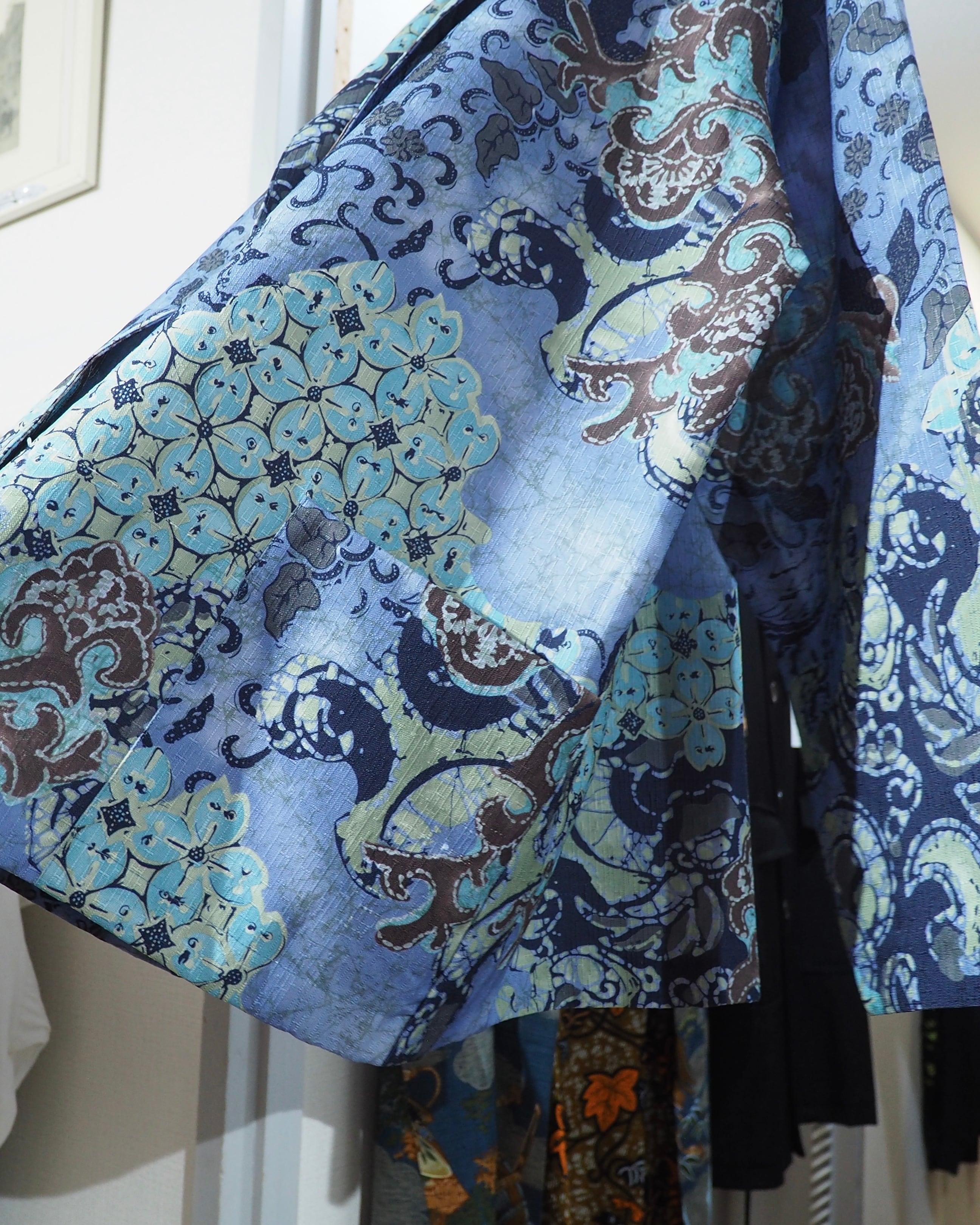 1980 - 90s ” Made in USA ” Beautiful Flower pattern vintage loose Easy Tailored jacket