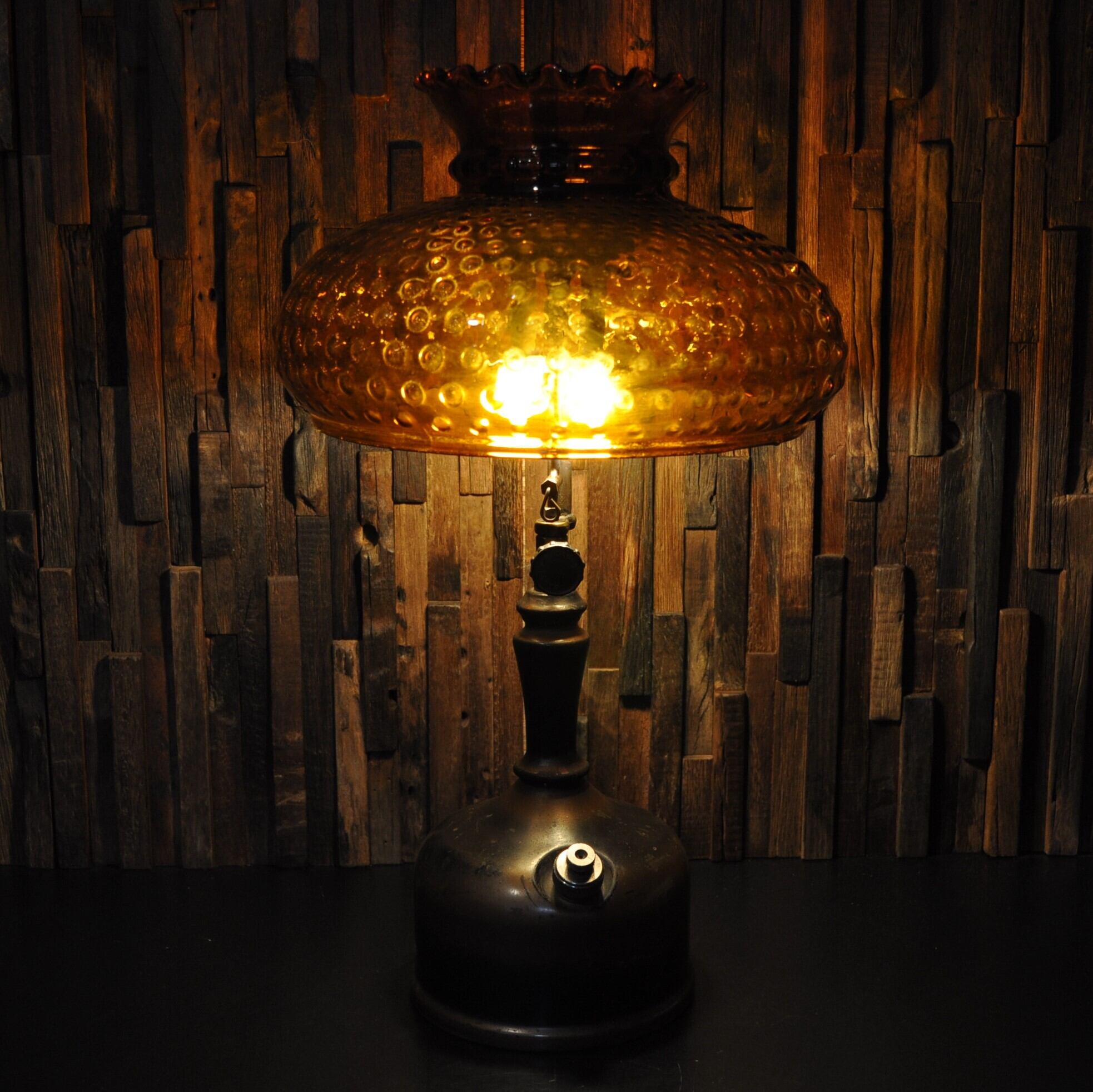 ホブネイル柄 アンバー ガラスシェード クイックライト AMBER SHADE