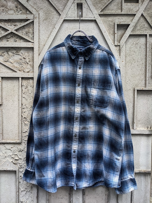 "CROFT&BARROW" blue ombre check shirt