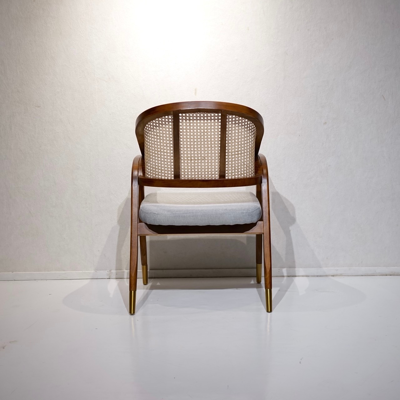 Bello Select ダイニングチェア アームチェア ラタンチェア 椅子 チェア ファブリック ナチュラル ラグジュアリー モダン