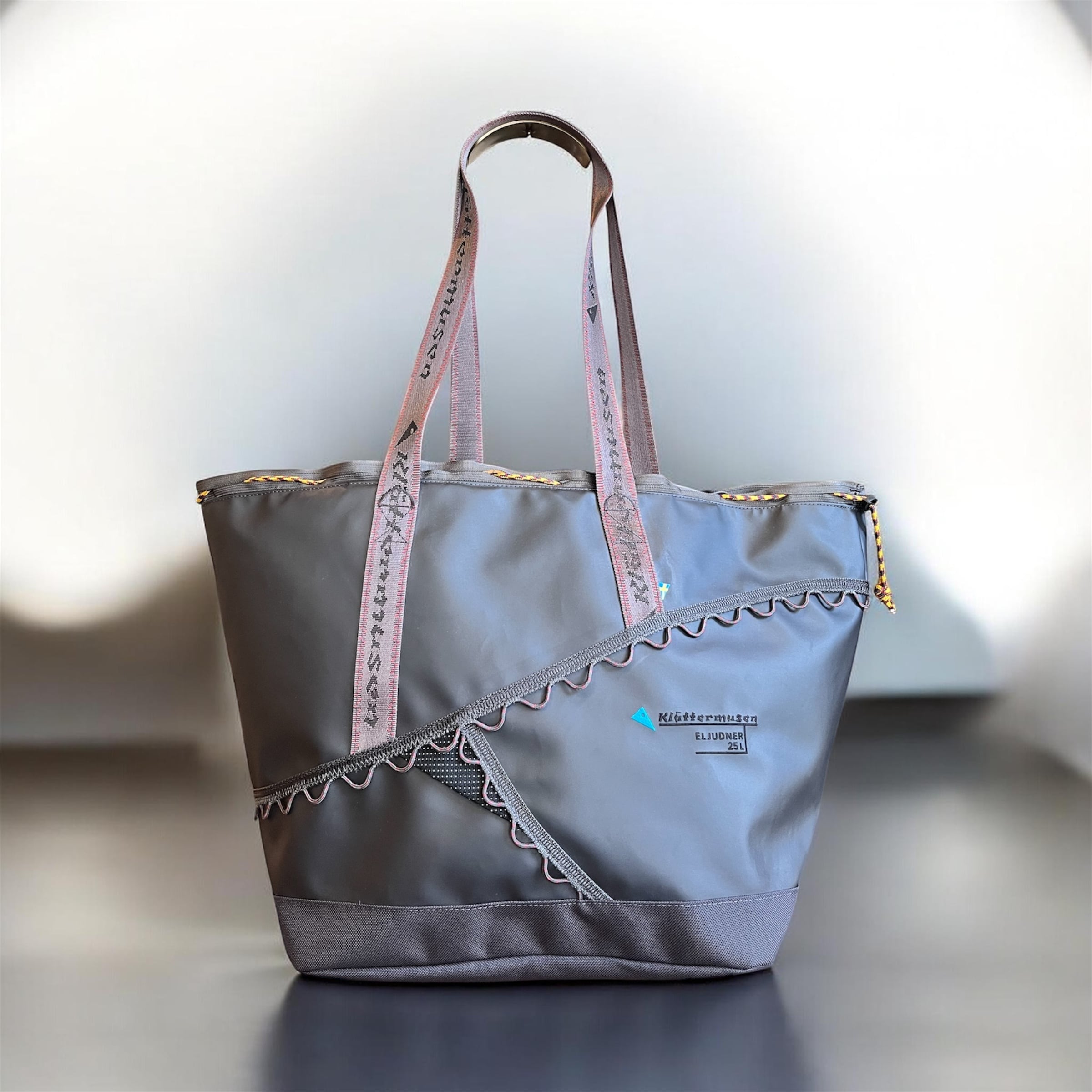 Klättermusen/クレッタルムーセン】 Gaut Messenger Bag/ ガウト
