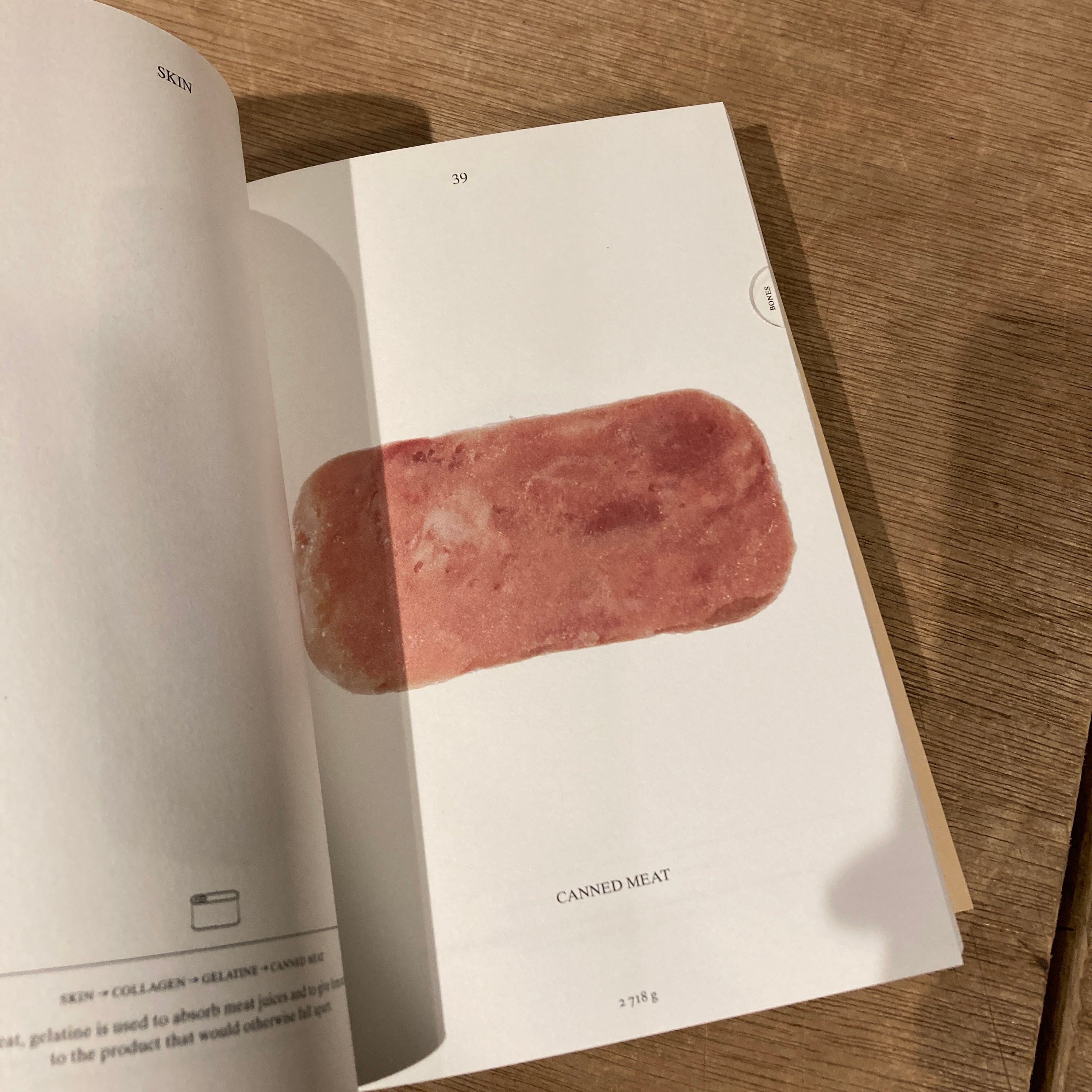 PIG 05049 / Christien Meindertsma | 百年