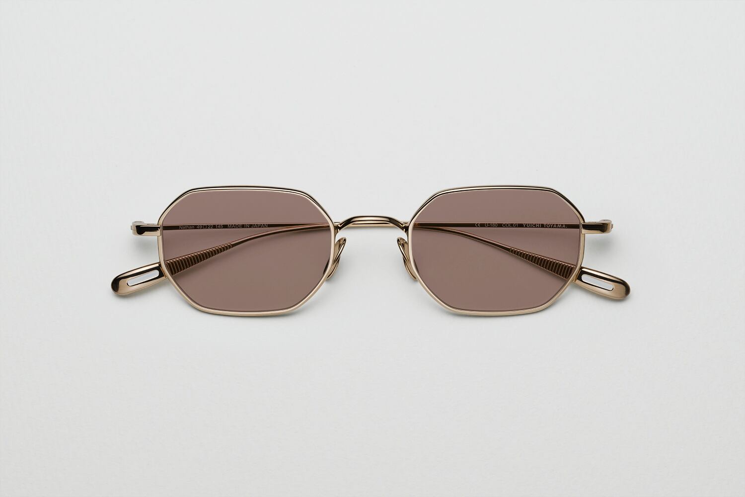 YUICHI TOYAMA | opticien SansTitre