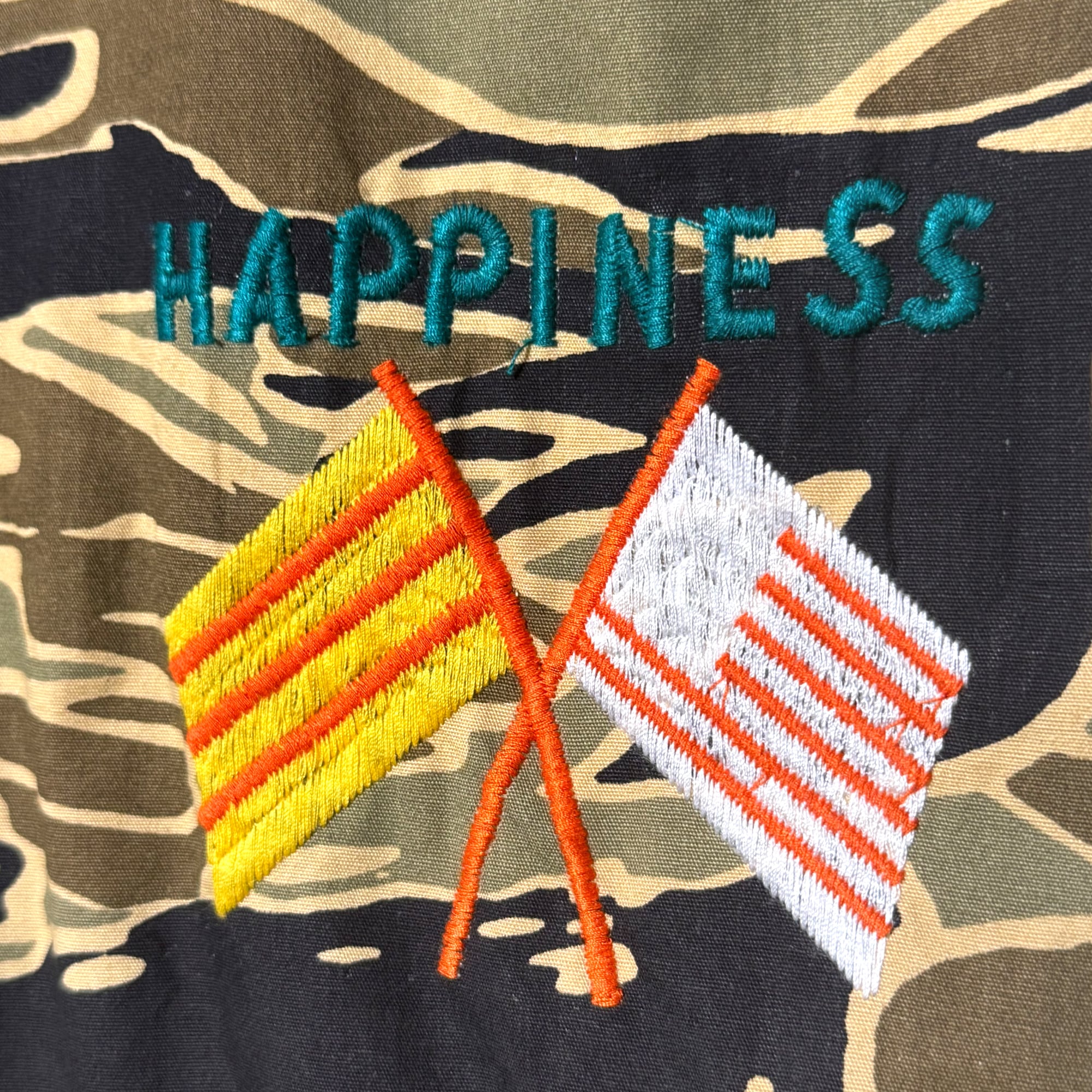 新品】HAPPINESS ドラゴン 刺繍 ベトナムスーベニア ツイルジャケット