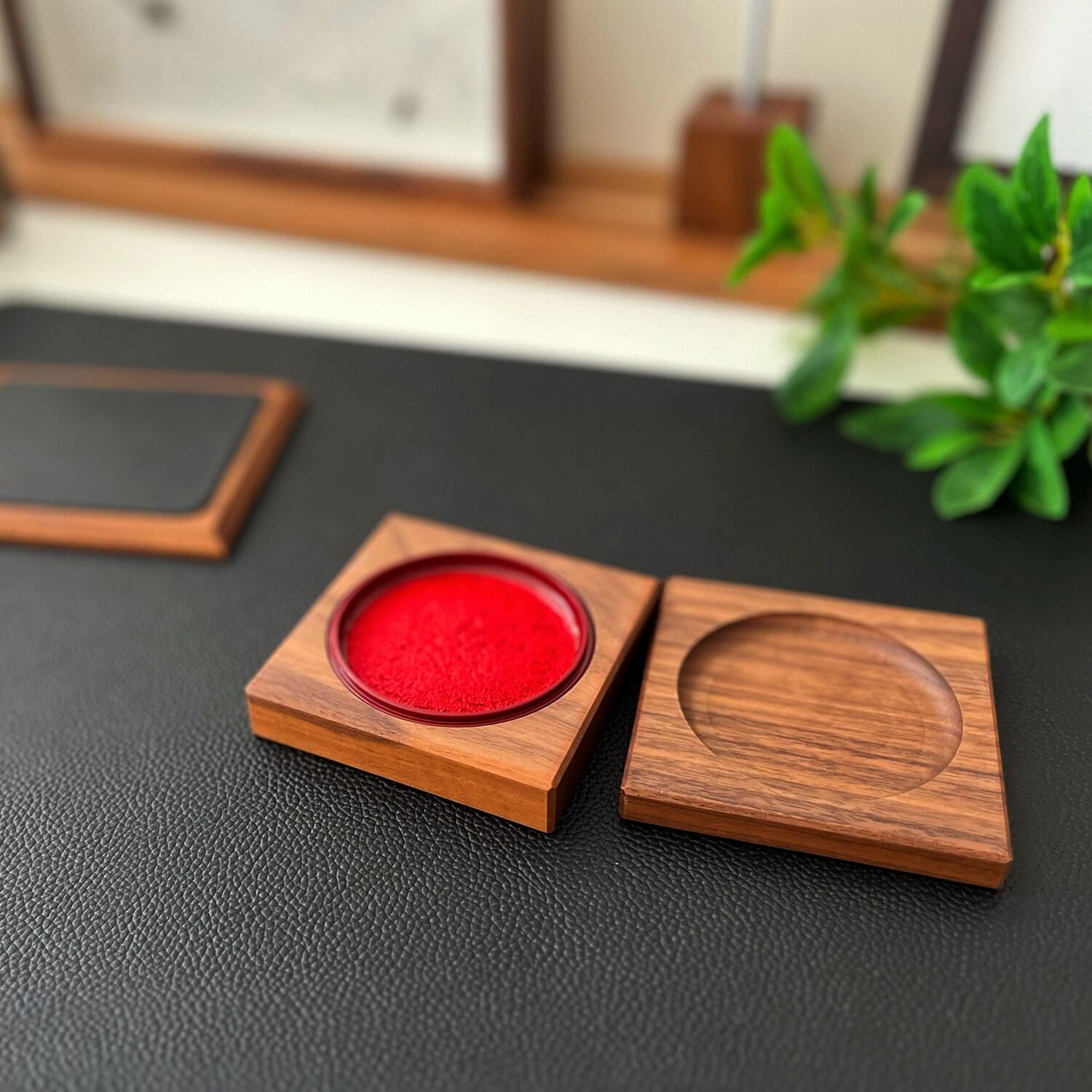 KATOMOKU 練り朱肉 km-126WA | 加藤木工株式会社 online shop