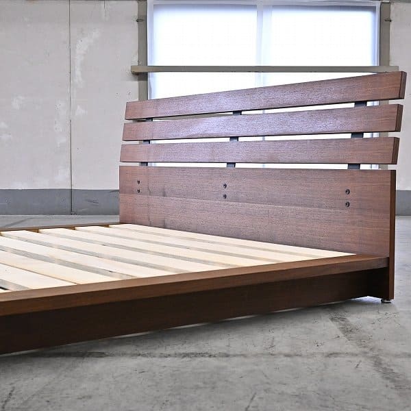ACTUS 12万「FB ベッド ラダー」ダブルサイズ ウォールナット材 ベッド