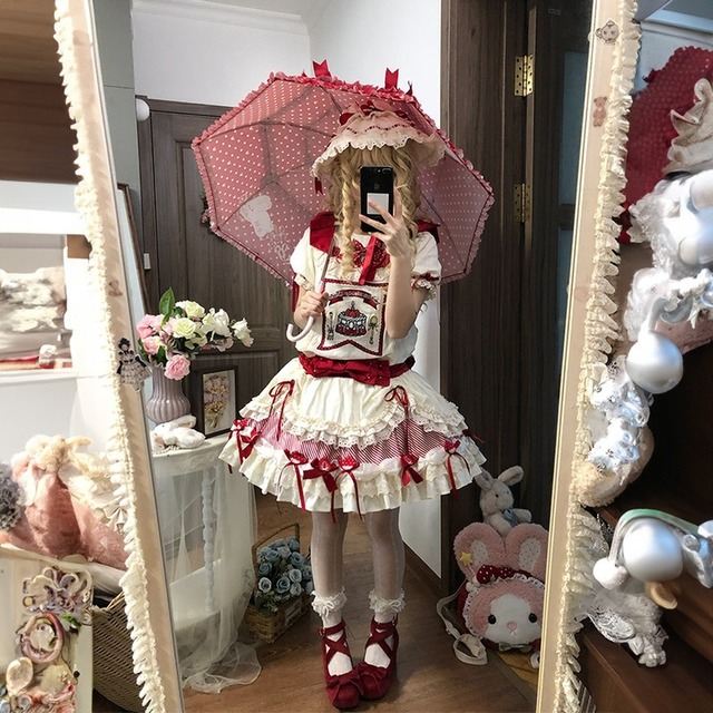 苺ミルクの祝祭 レースフリルと赤リボンの甘ロリワンピース４点セット