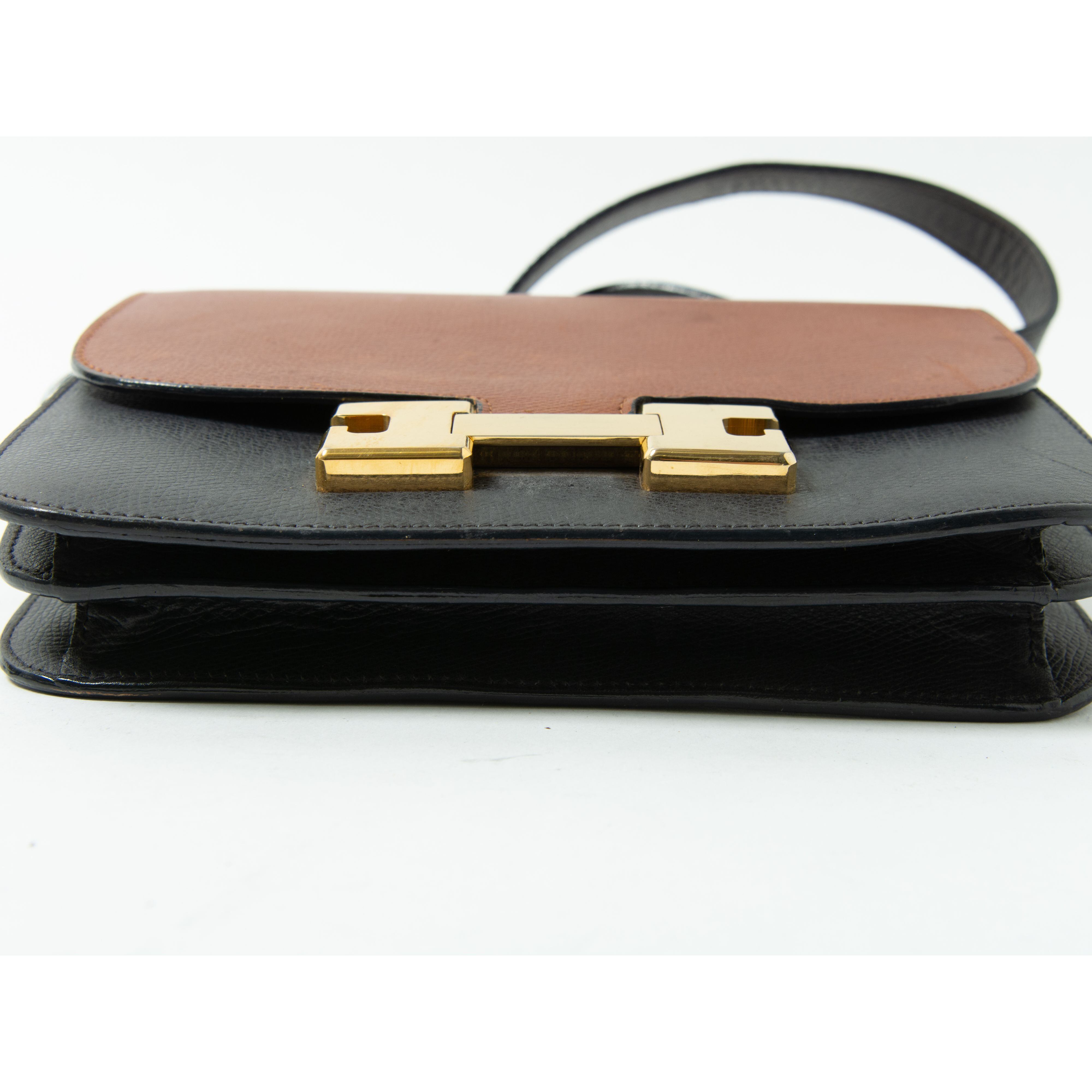 【Made in Italy】 Crossbody leather bag(イタリア製 クロスボディ レザー バッグ ショルダー)10b