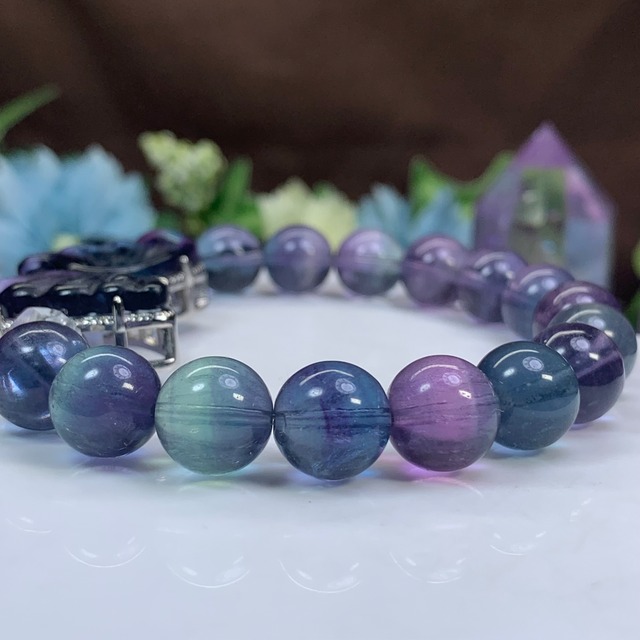 ~Butterfly~☆フローライト デザインブレスレット