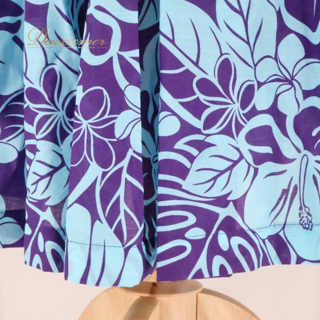 フラダンス 衣装 パウスカート セキノレーシングスポーツ ブルー系 日本製 パープル系 ツートーン プルメリア柄 ハイビスカス柄 シングル シンプル かわいい 華やか 鮮やか 明るい 水色 ハワイアン アロハ ハワイアンプリント フラ ダンス レッスン 練習