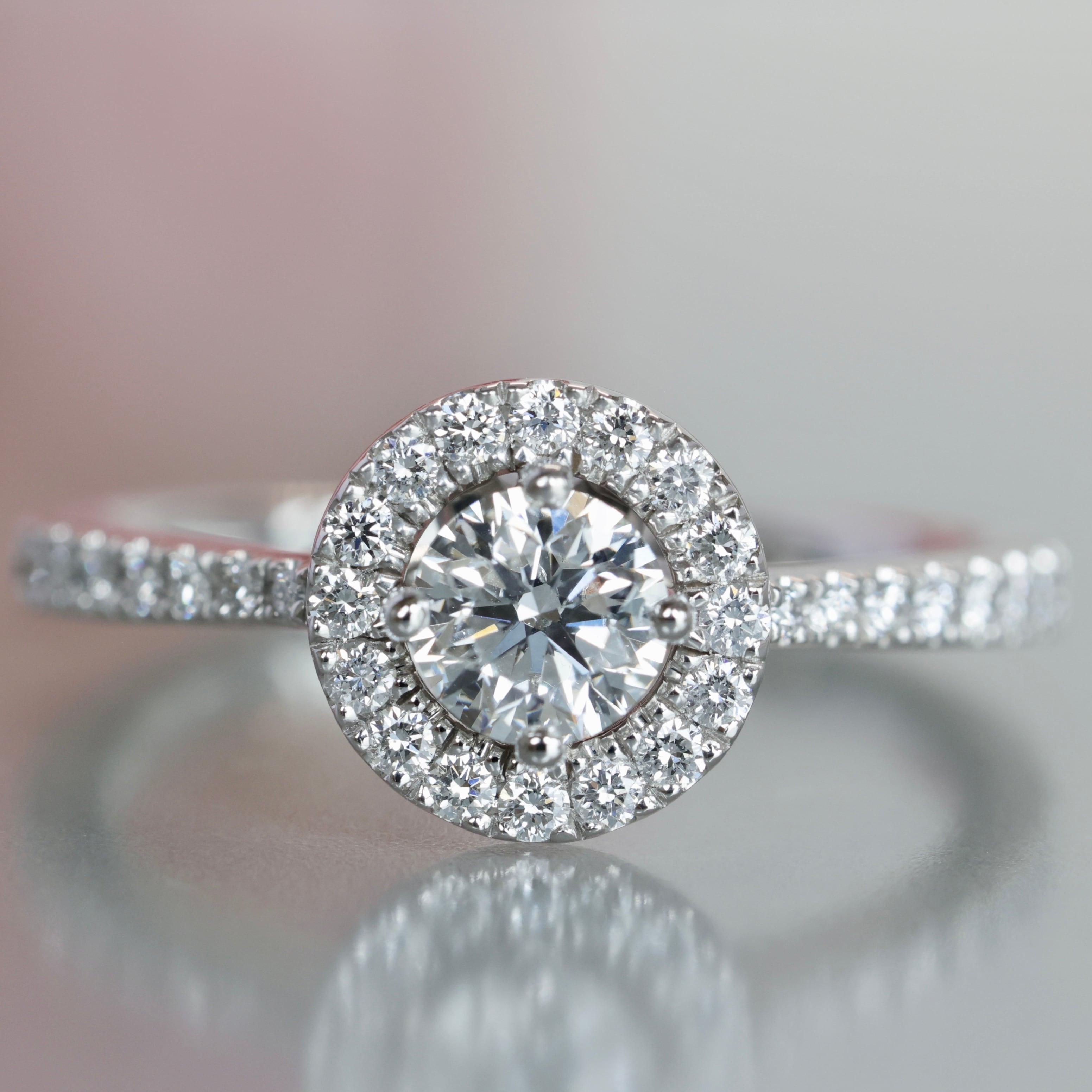 Pt900 フォーエバーマーク ダイヤモンド 0.50ct F SI2 VG 0.26ct 