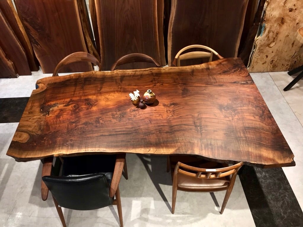 クラロウォールナット_2100×1300-1040-970×50_横浜元町店_テーブル天板