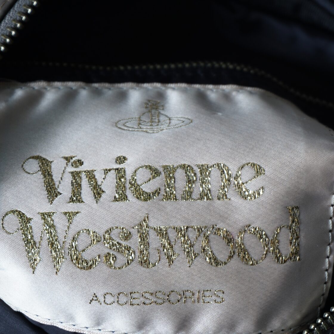 Vivienne Westwood】ヴィヴィアンウエストウッド ”Y2K””オーブロゴ 