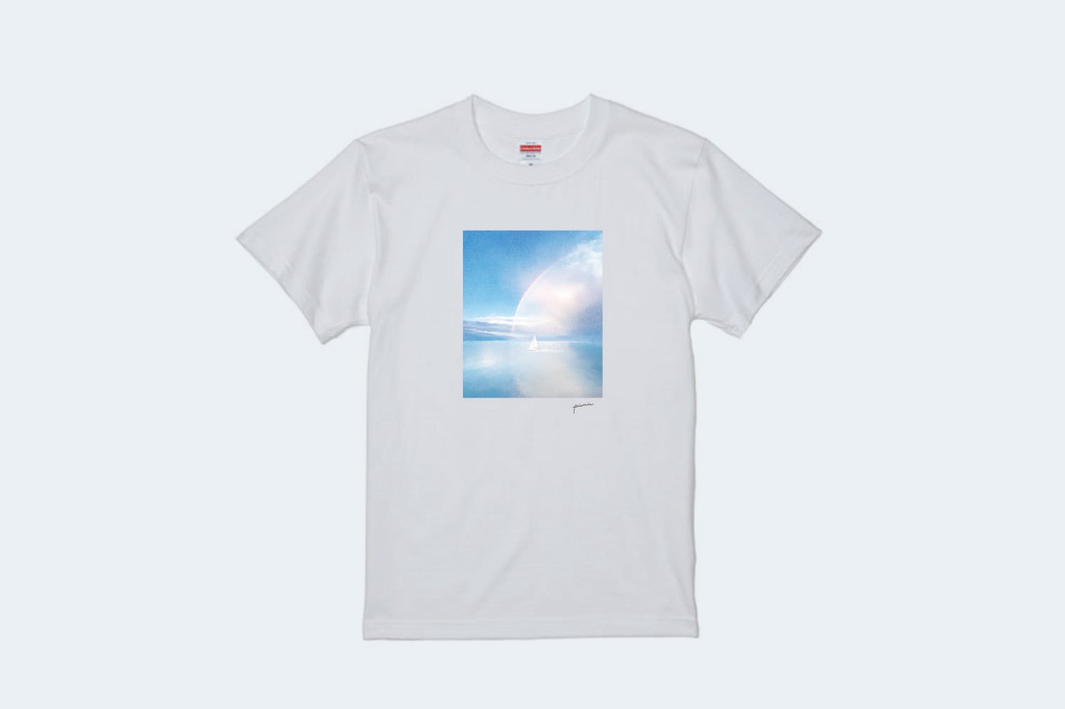 海にかかる虹を描いた、Tシャツ | picnic